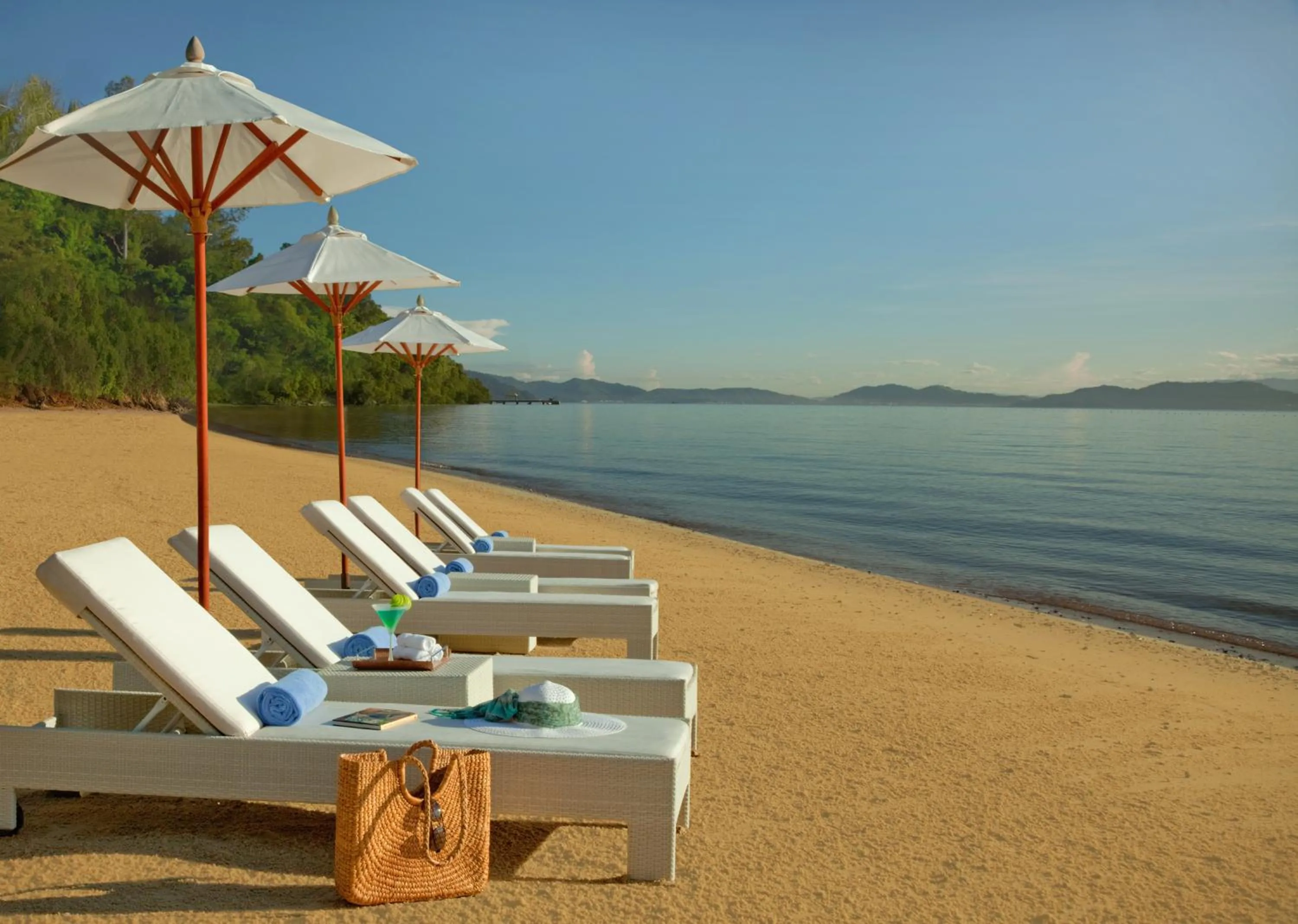 Day in Gaya Island Resort - Small Luxury Hotels of the World