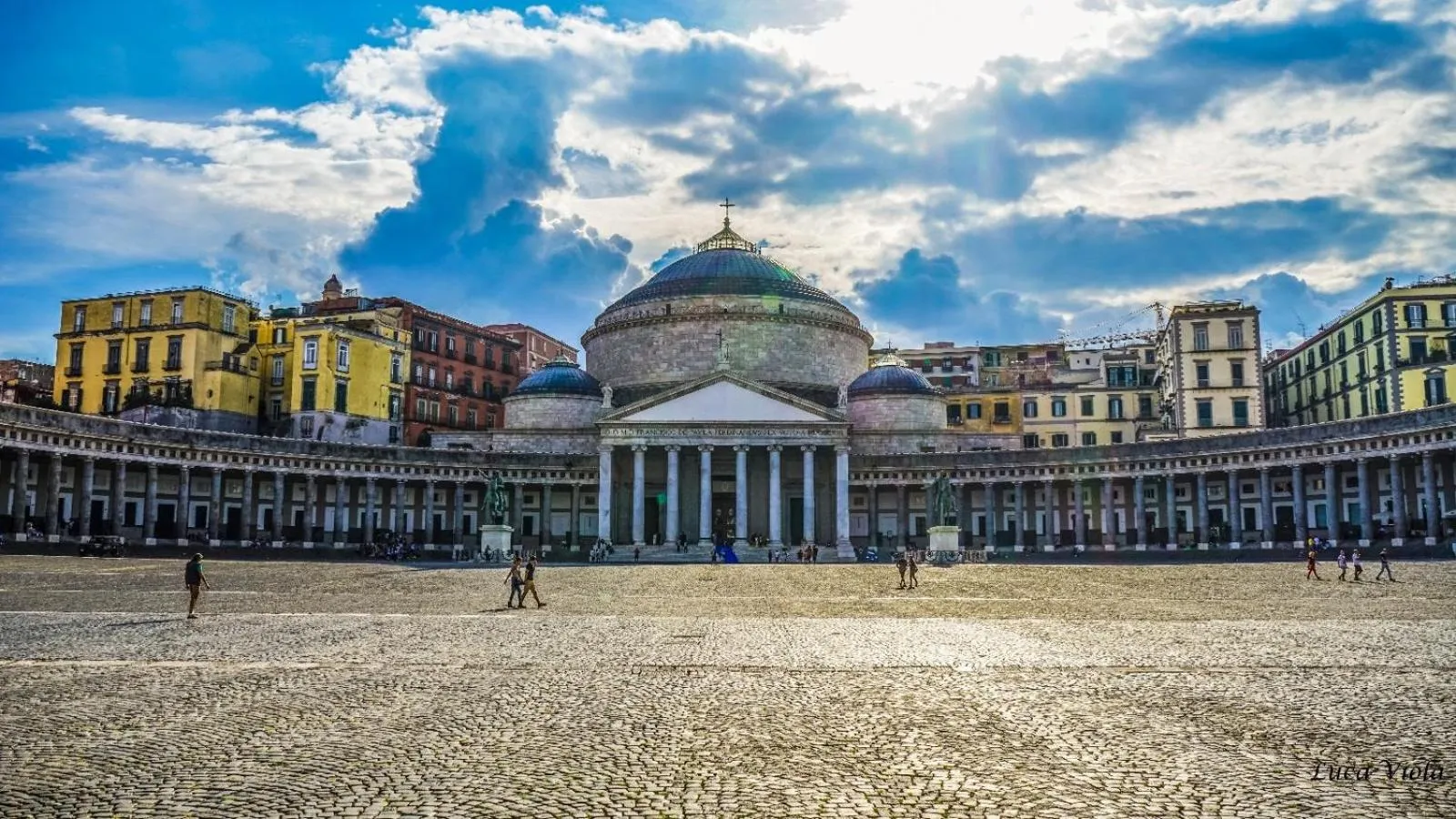 Nearby landmark in Guest Art Napoli