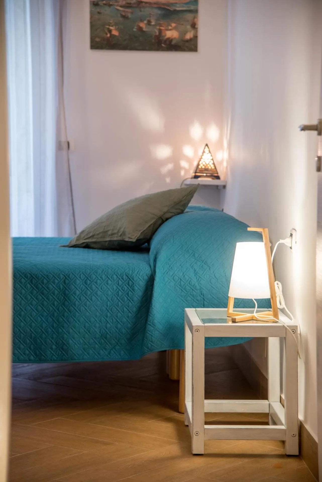 Other, Bed in Guest Art Napoli