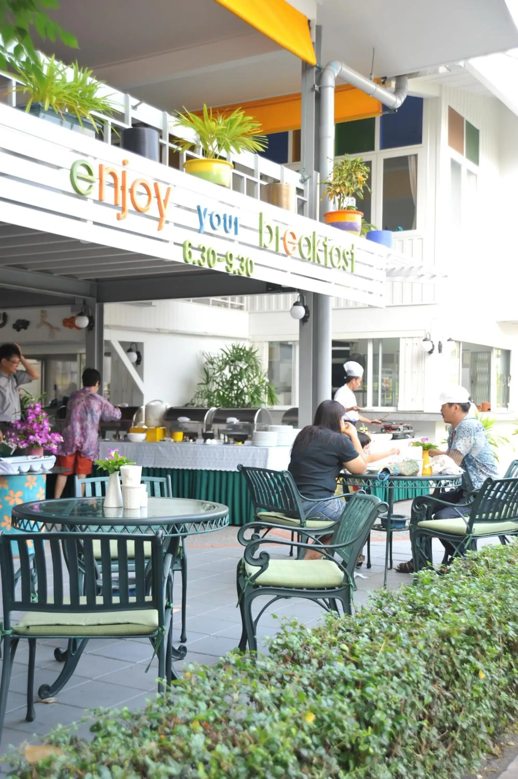 Restaurant/places to eat in Cera Resort @ Cha-am Restaurant/places to eat in Cera Resort @ Cha-am