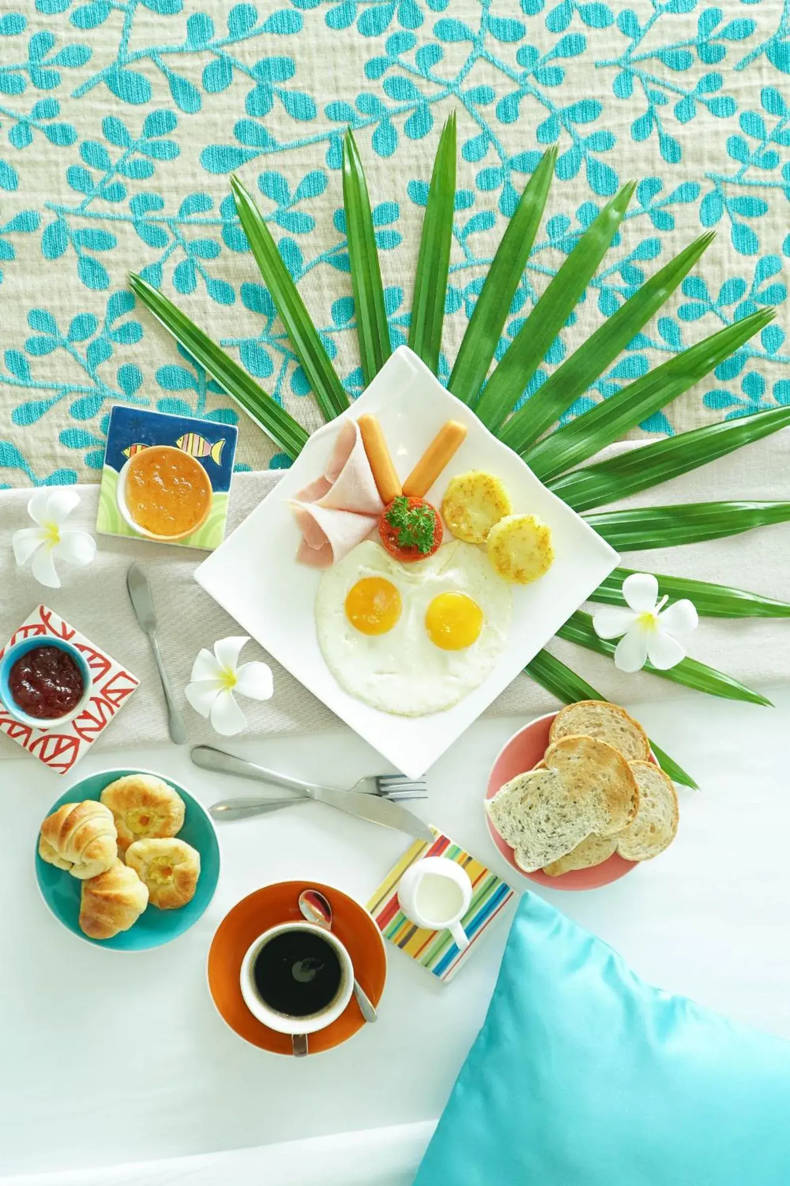 Food and drinks in Cera Resort @ Cha-am Food and drinks in Cera Resort @ Cha-am