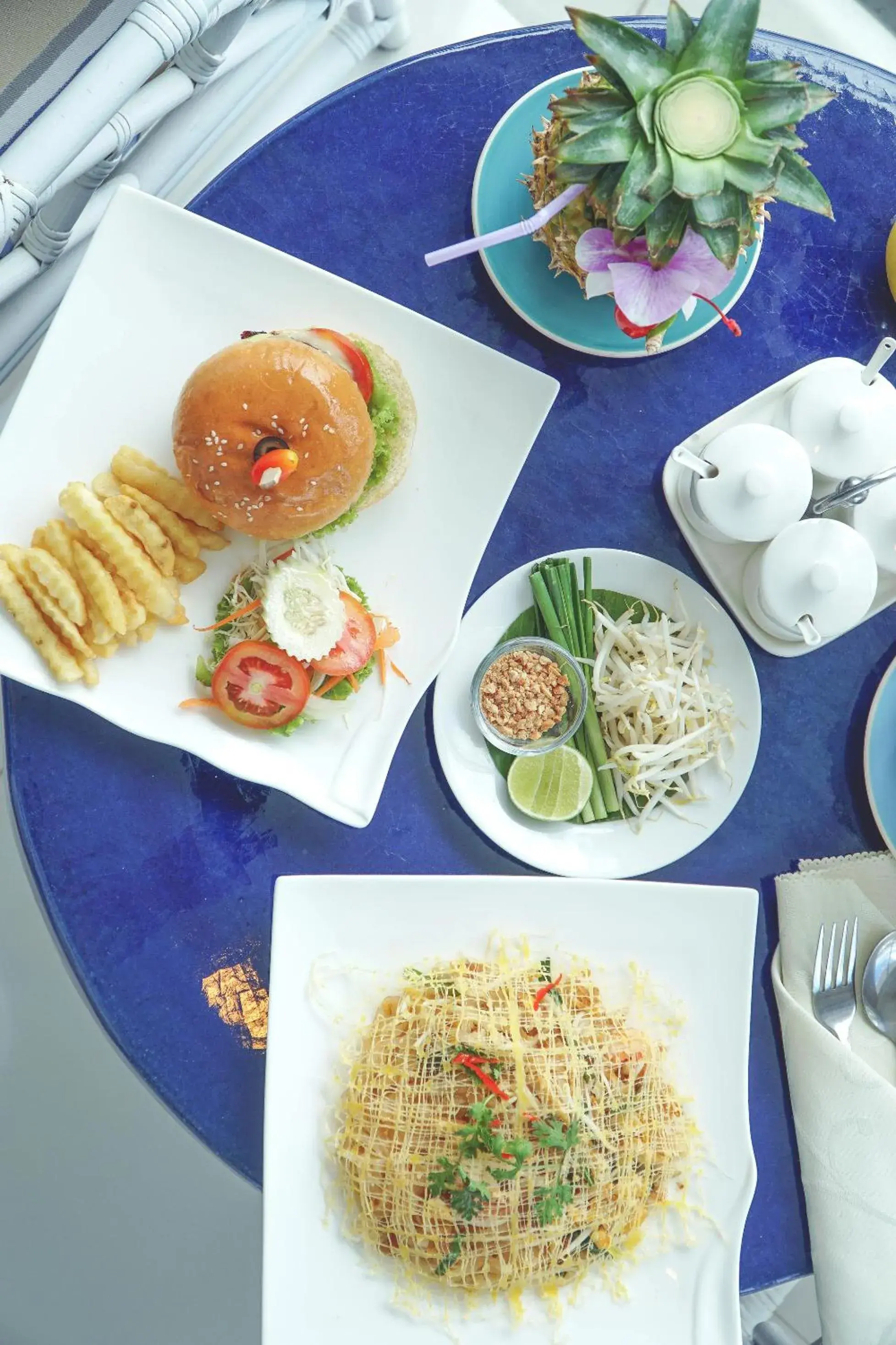 Food and drinks in Cera Resort @ Cha-am Food and drinks in Cera Resort @ Cha-am