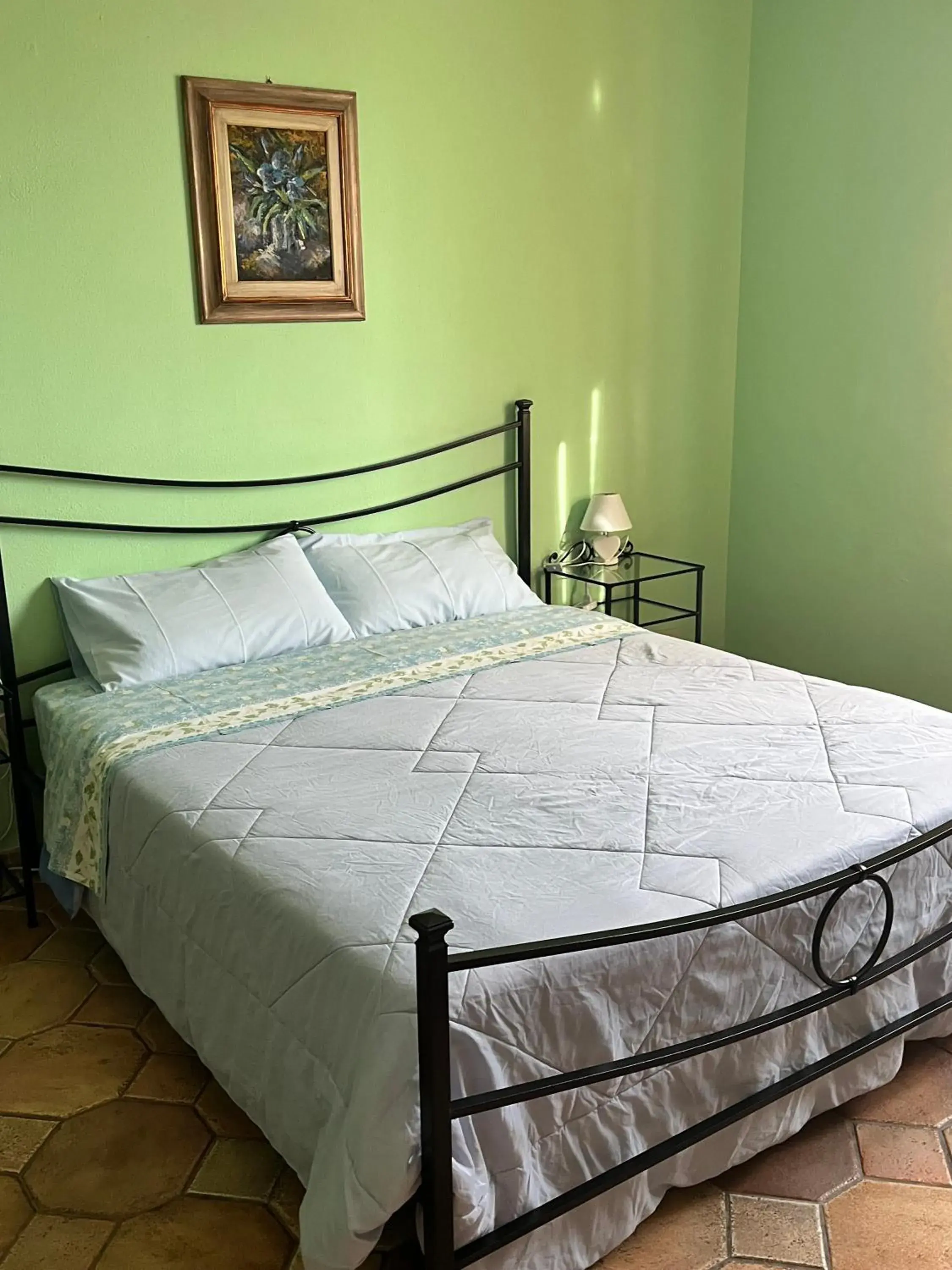 Double Room with Mountain View - single occupancy in Casa T Bed and Breakfast & Home Restaurant di Tacchino Simone Double Room with Mountain View - single occupancy in Casa T Bed and Breakfast & Home Restaurant di Tacchino Simone