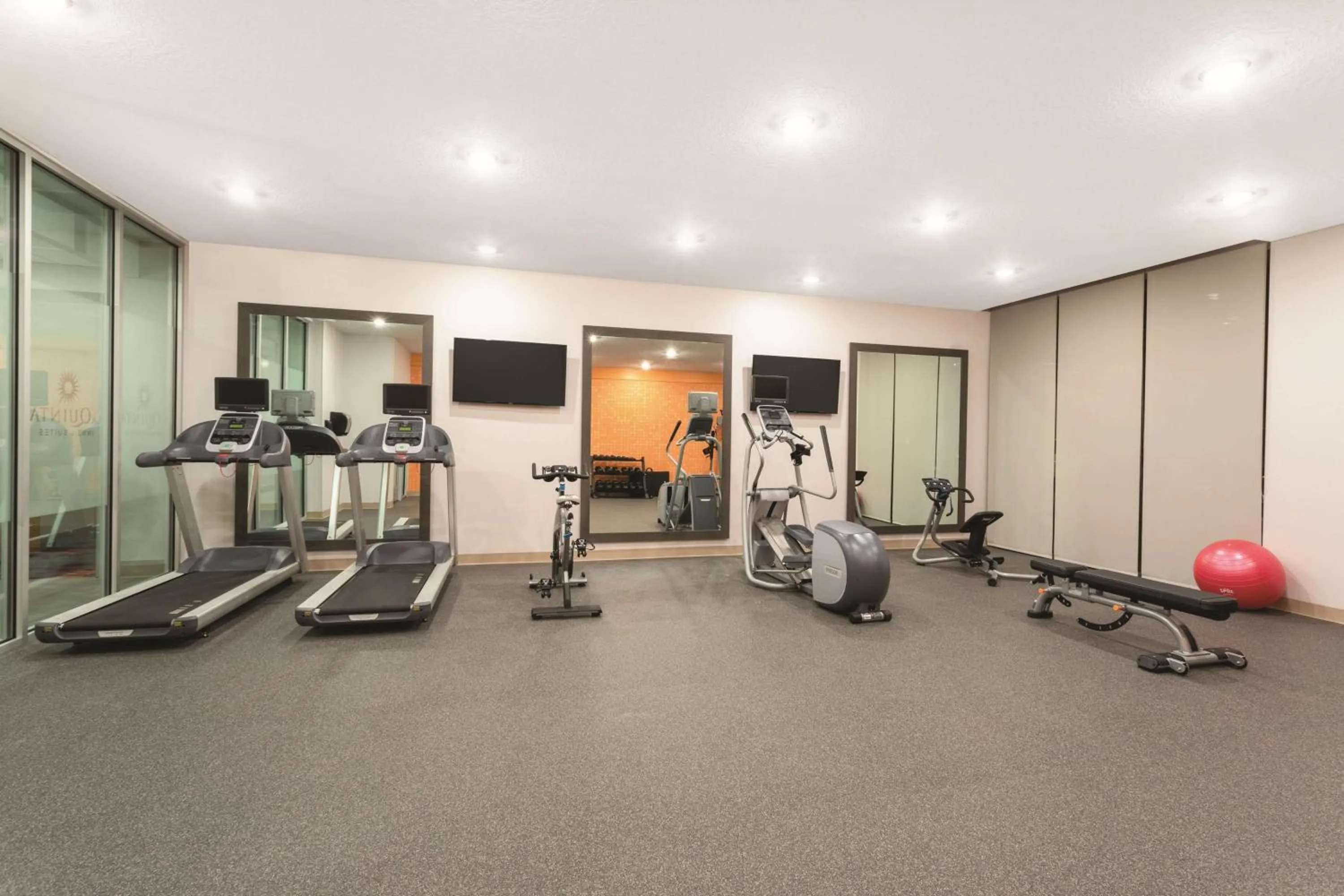 Fitness centre/facilities in La Quinta by Wyndham South Jordan