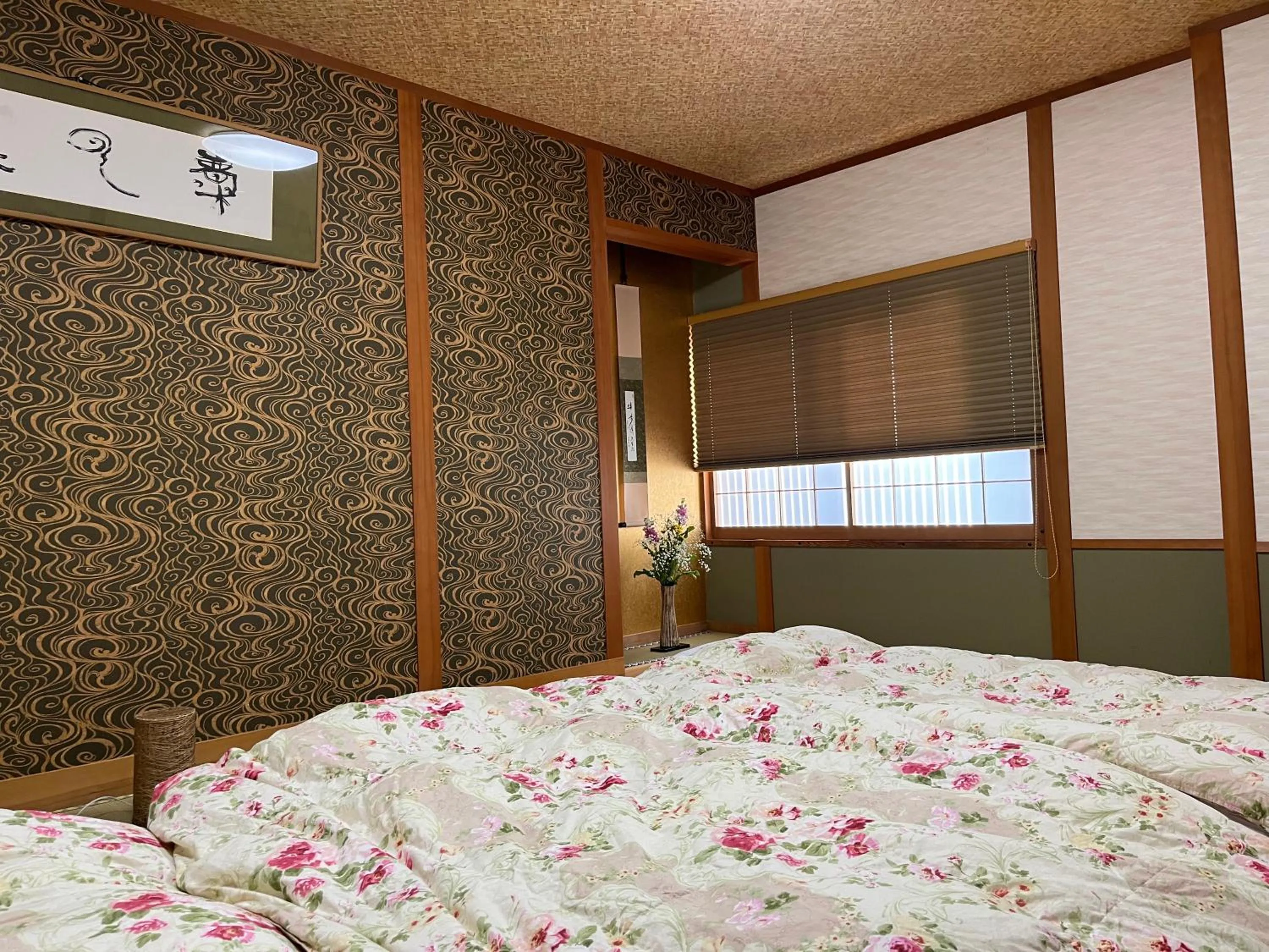 Bedroom, Bed in Kyoto Ryokan Gion Sano