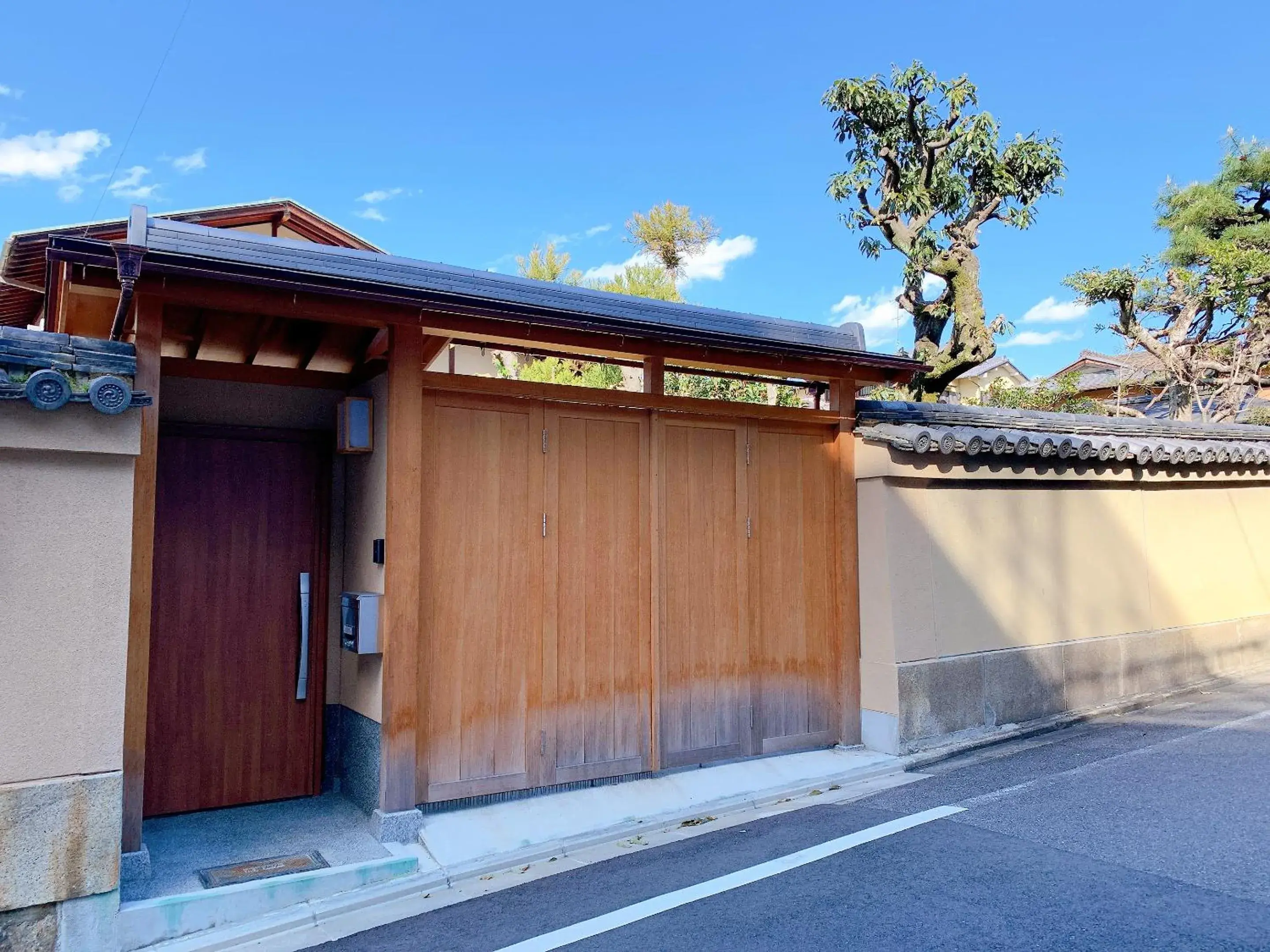 Property building in Kyoto Ryokan Gion Sano Property building in Kyoto Ryokan Gion Sano