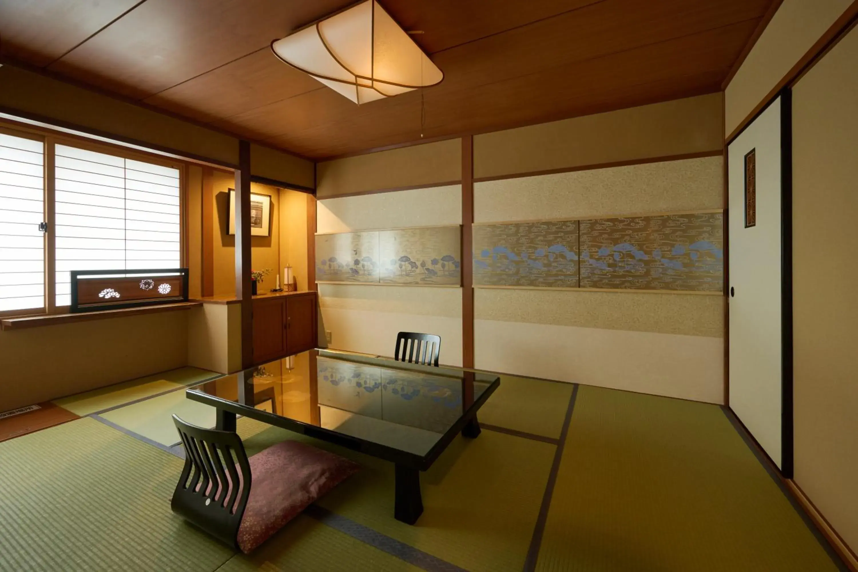 Photo of the whole room, Seating Area in Ohanabo
