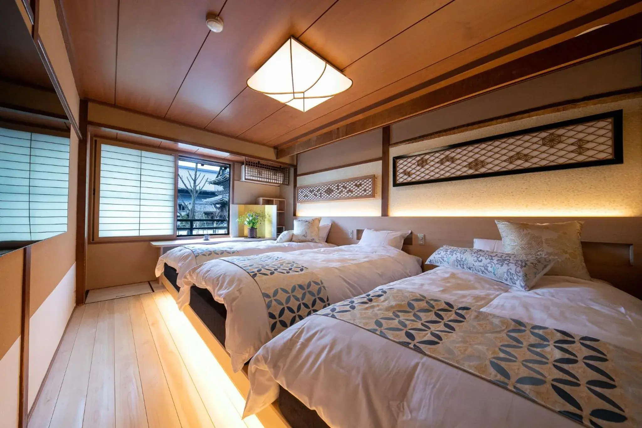 Photo of the whole room, Bed in Ohanabo