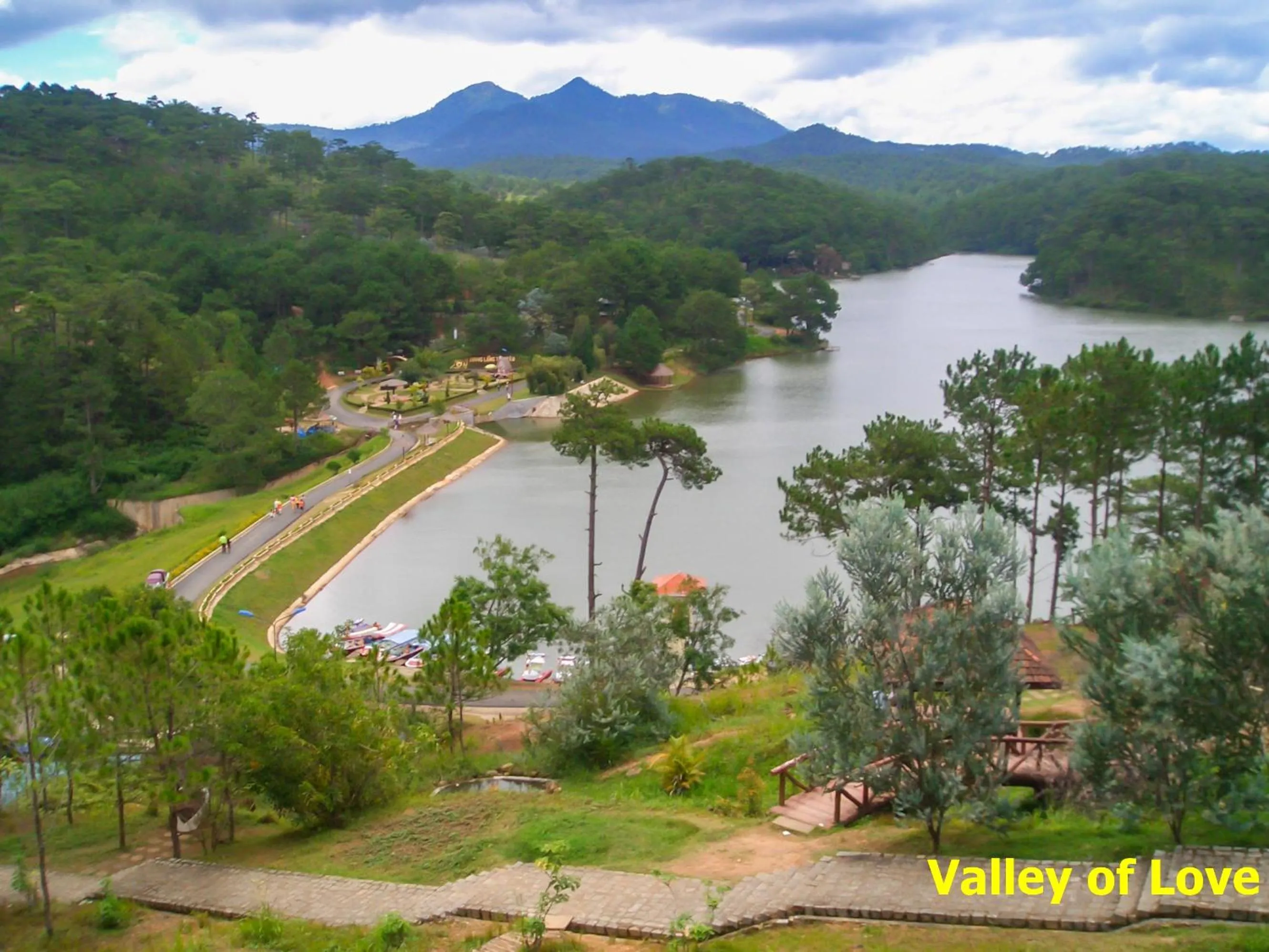 Nearby landmark in Jolie House