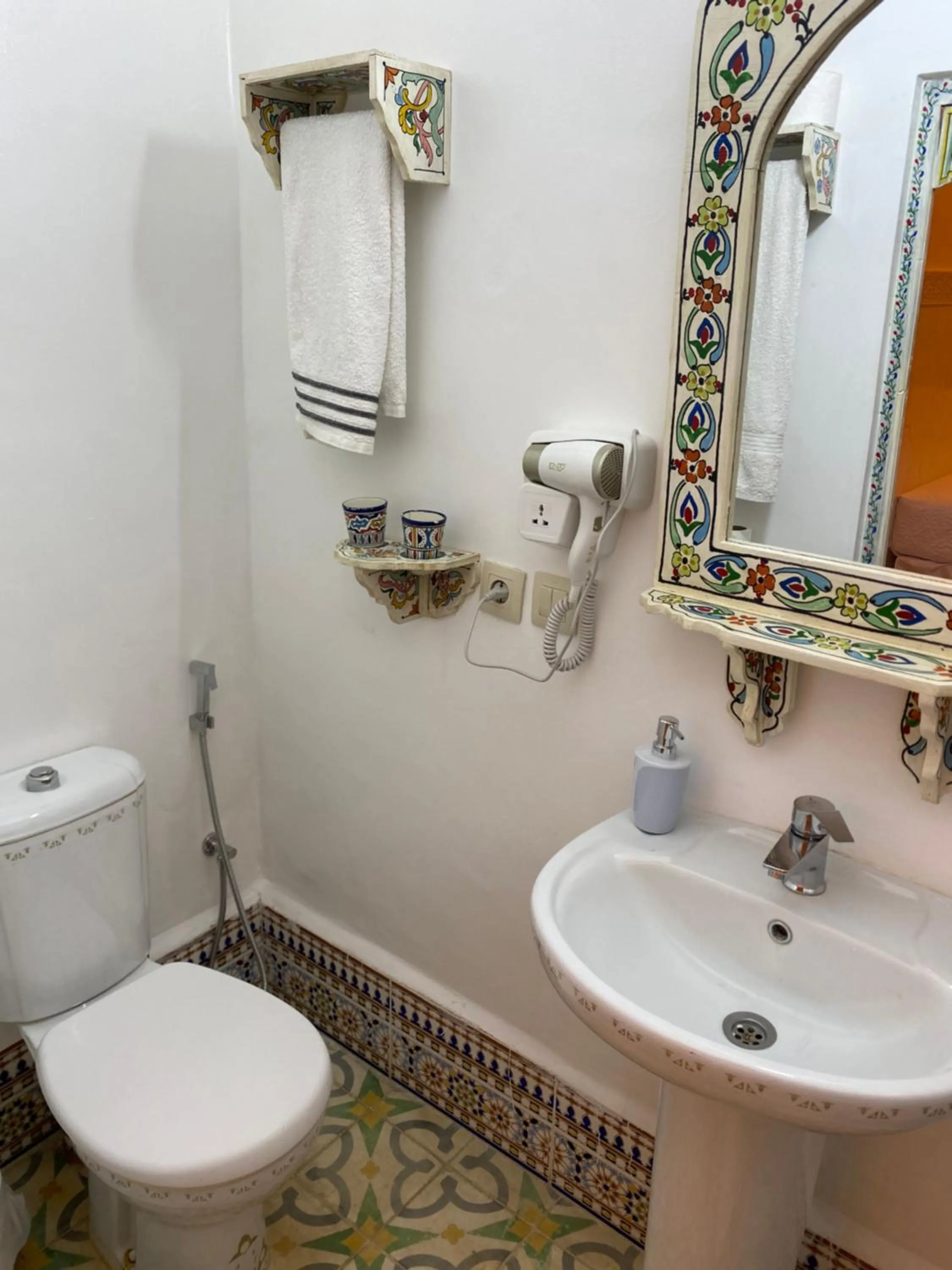 Shower in Riad Las Mil y una Noches Tetuan