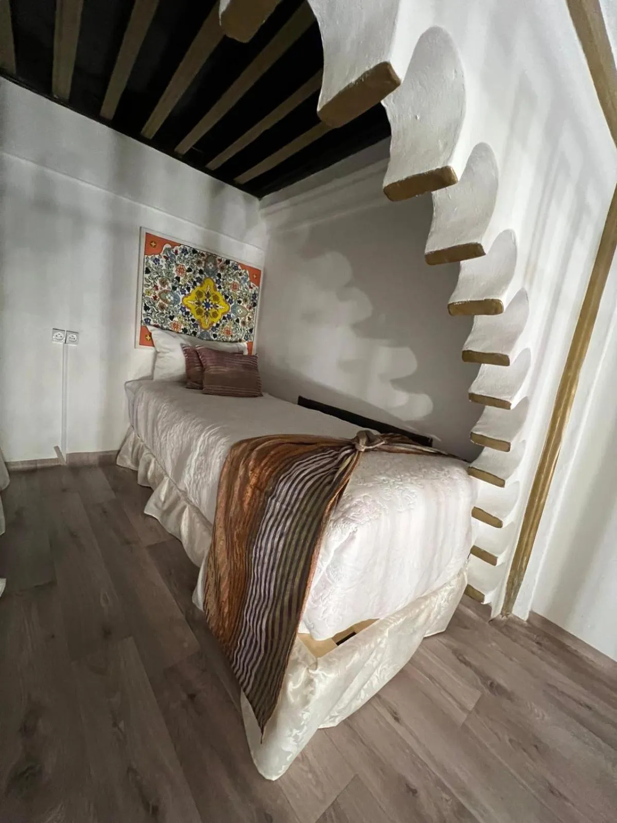 Bed in Riad Las Mil y una Noches Tetuan
