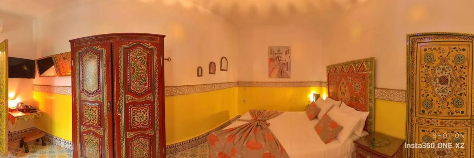 Bed in Riad Las Mil y una Noches Tetuan