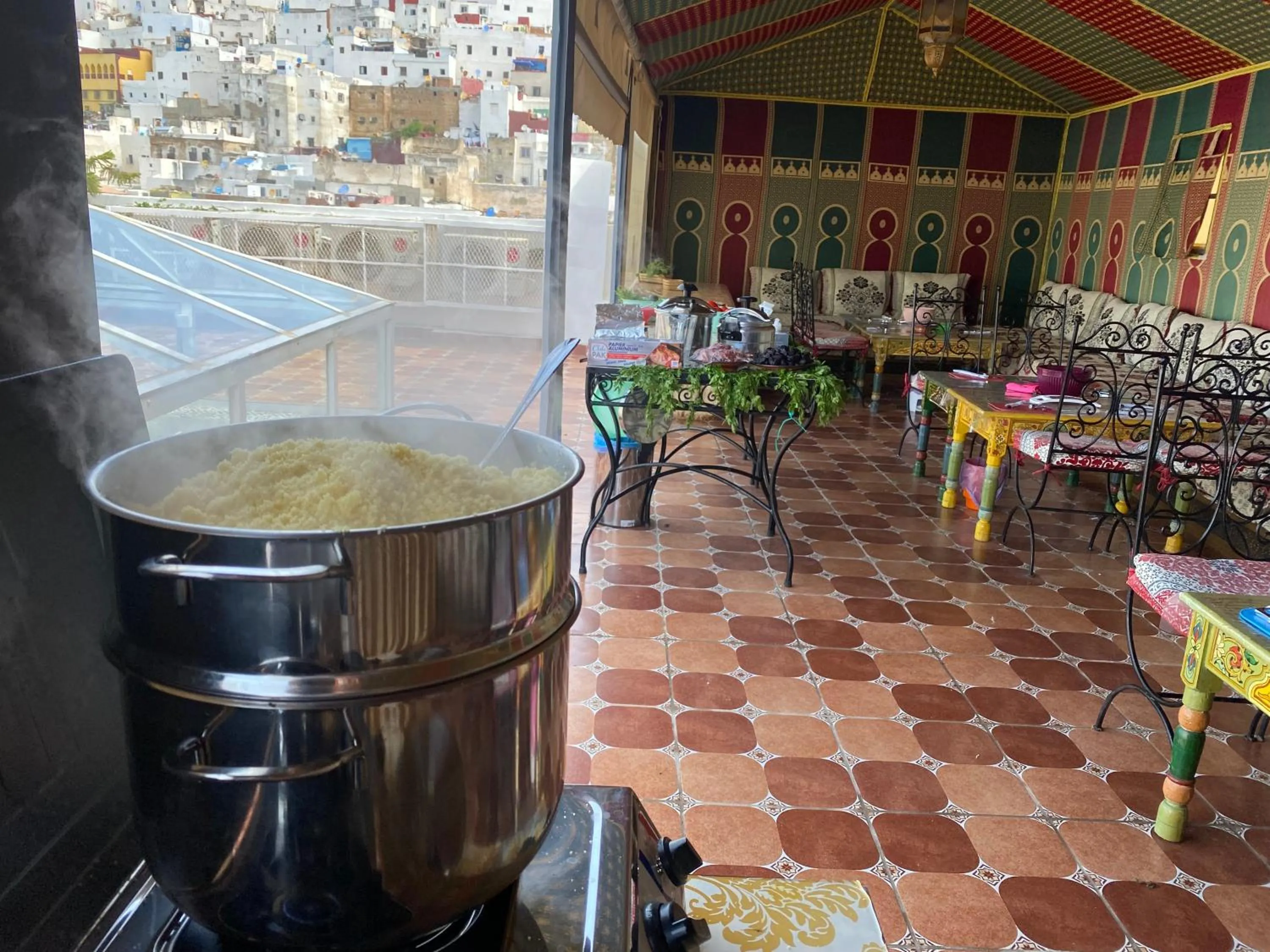 Restaurant/places to eat in Riad Las Mil y una Noches Tetuan