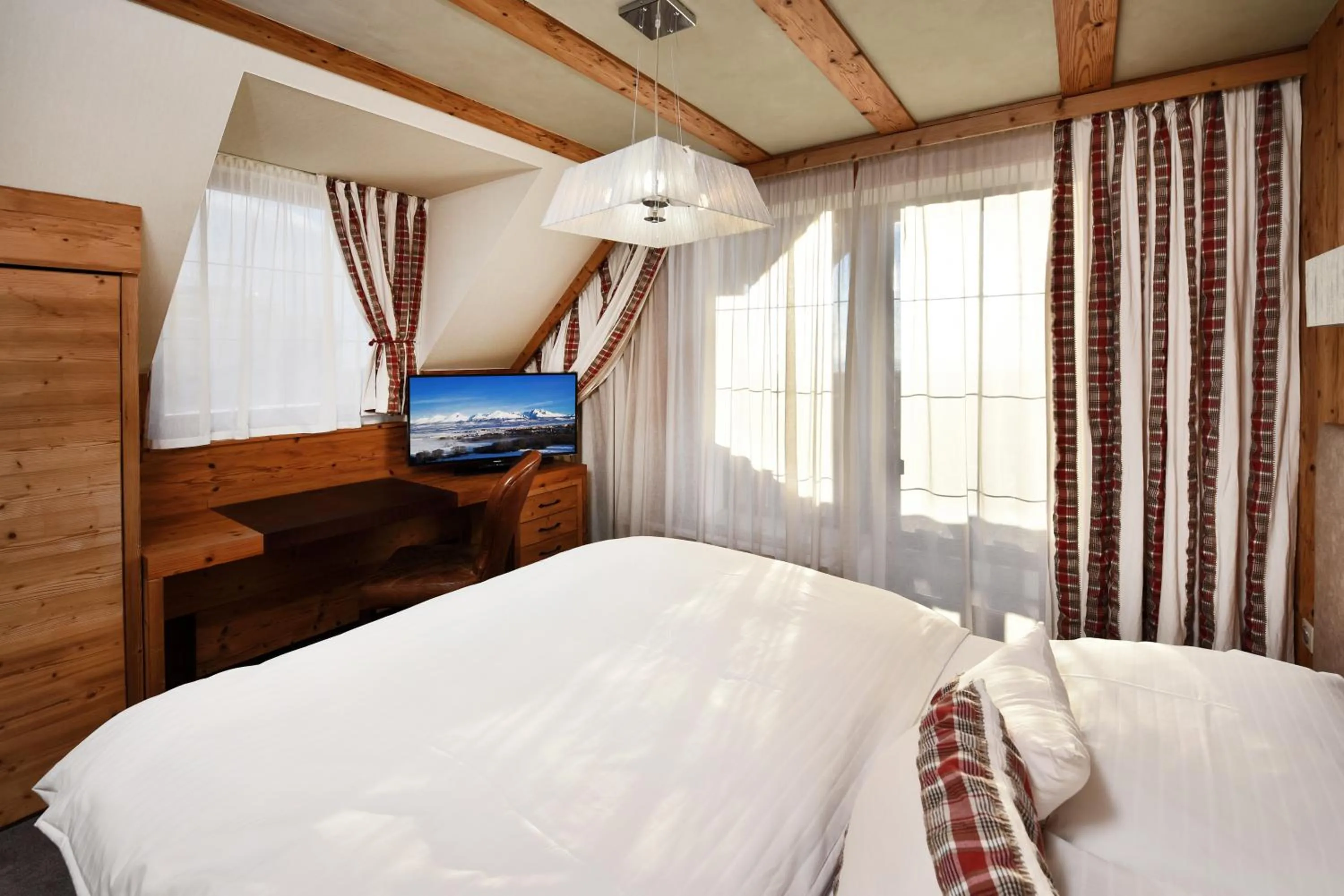 Bedroom, Bed in APLEND Hotel Kukučka