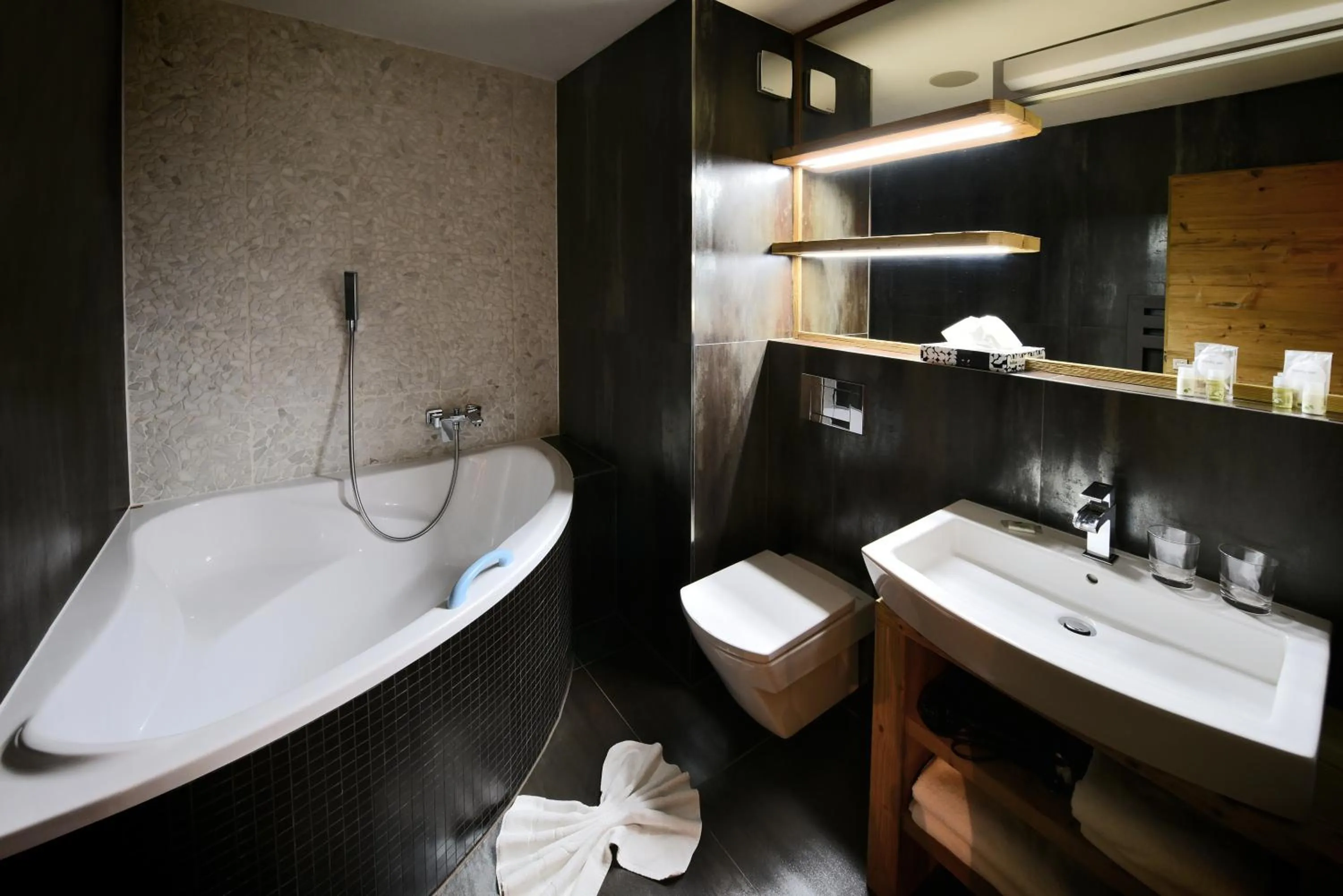 Bathroom in APLEND Hotel Kukučka