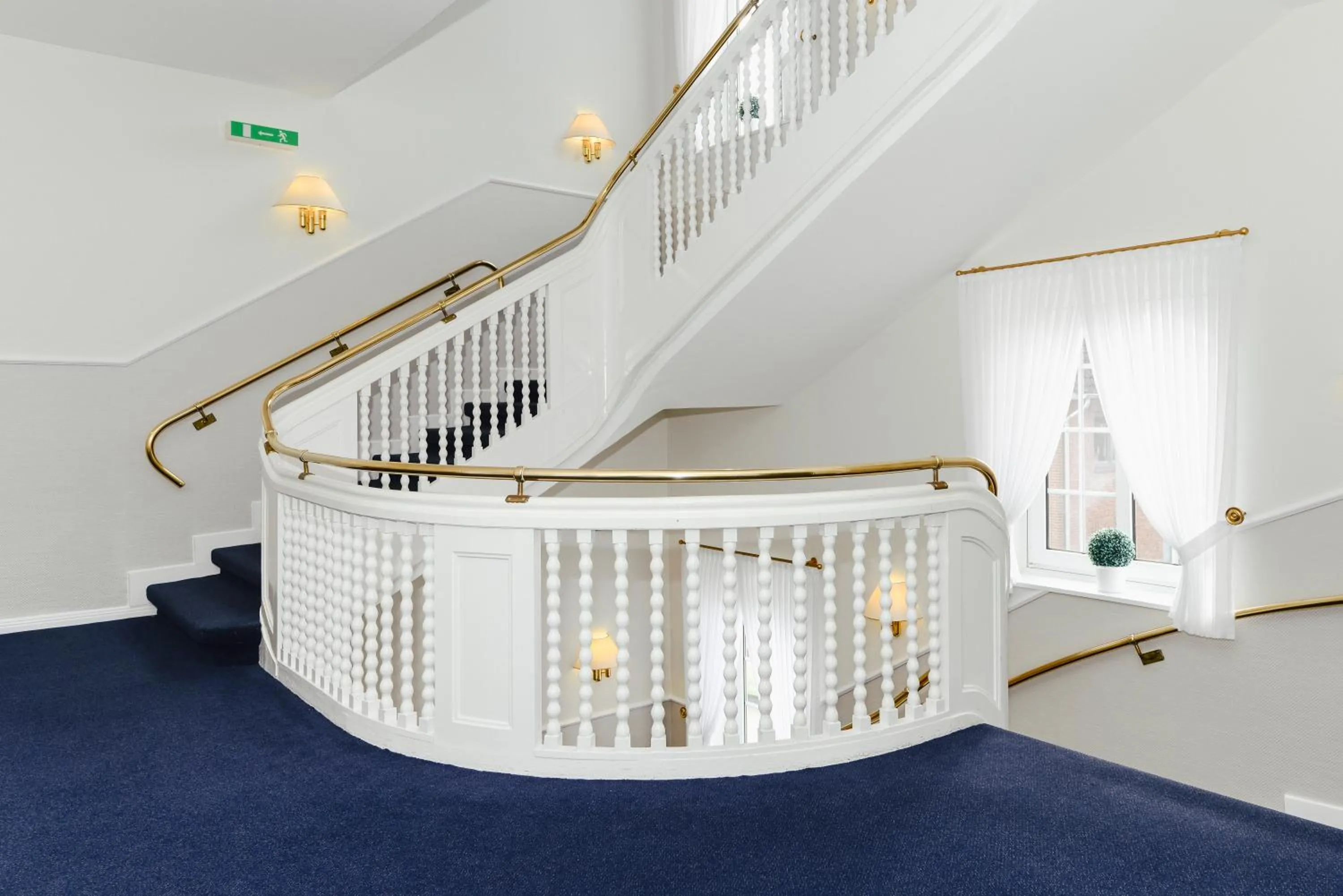 Area and facilities in Kurhaus Hotel
