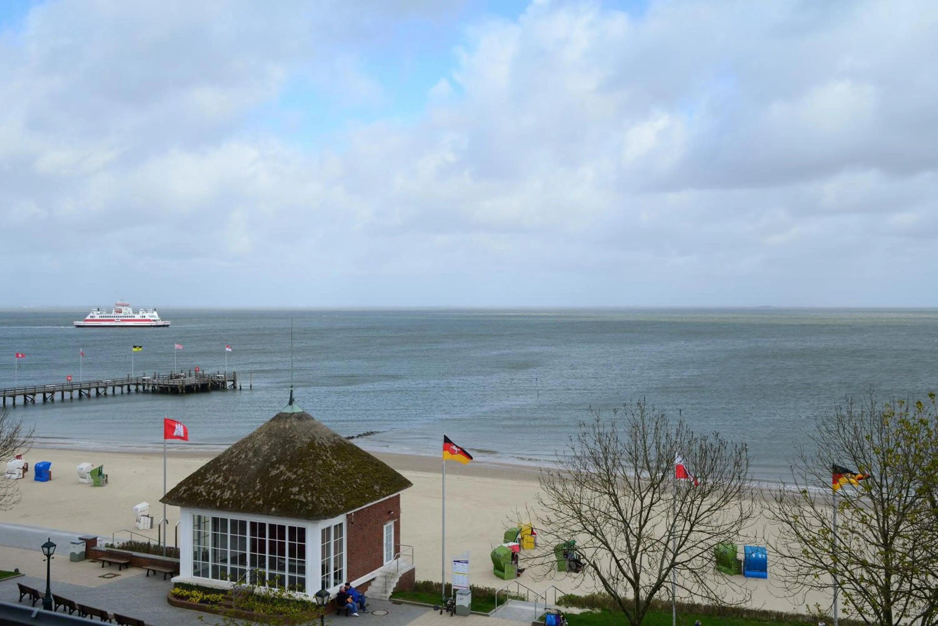 Sea view in Kurhaus Hotel
