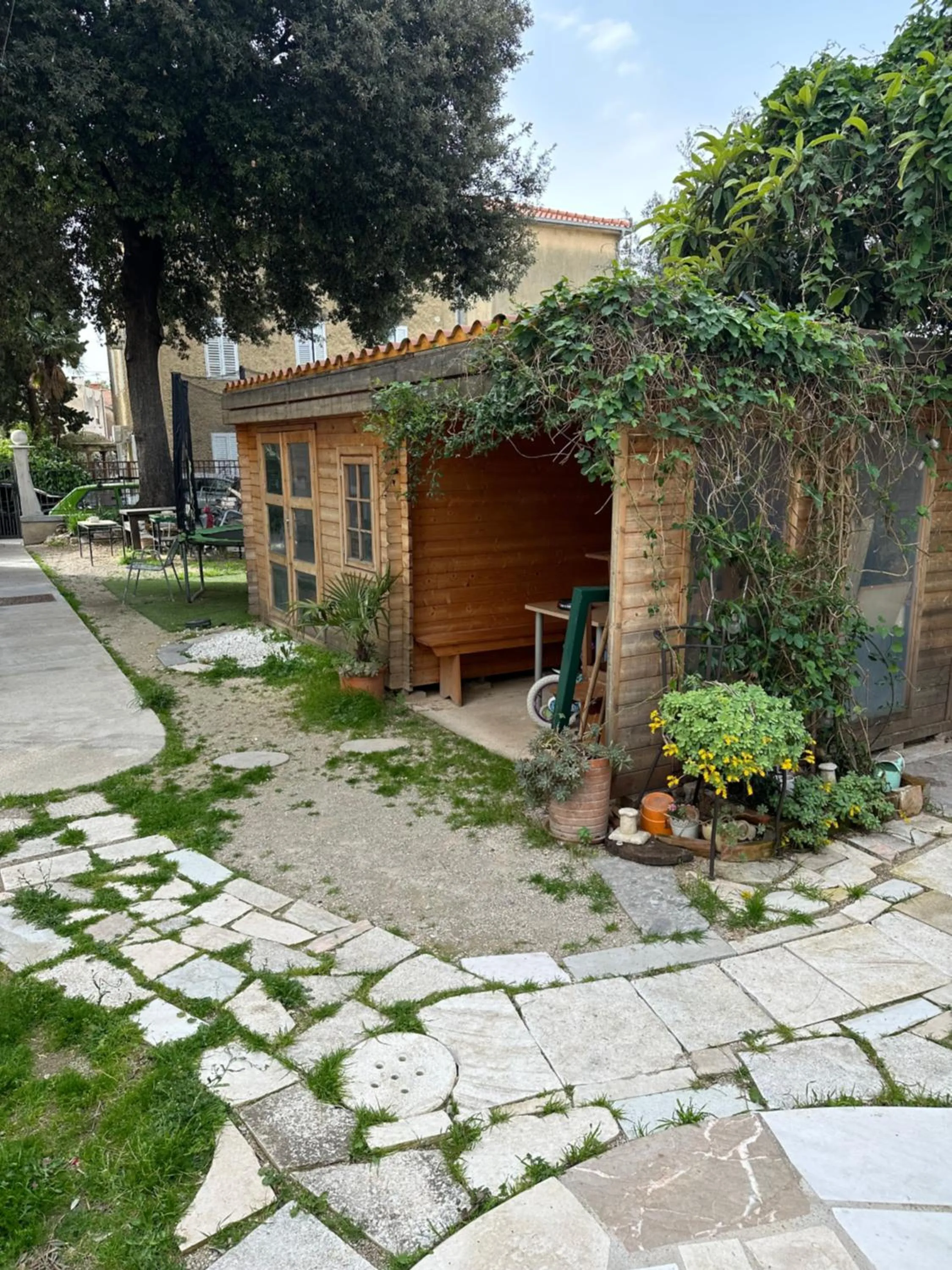 Patio in Split Industrial Design Rooms