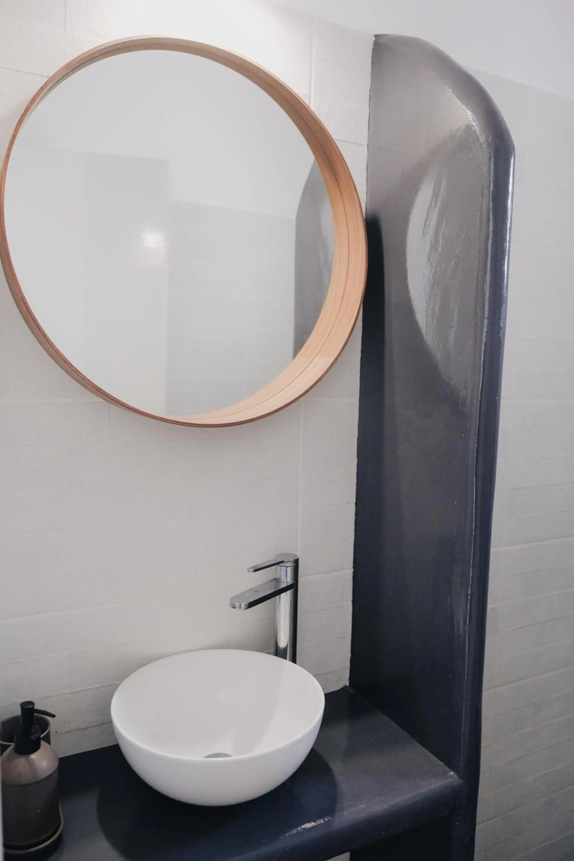 Paradise Apartments Studios