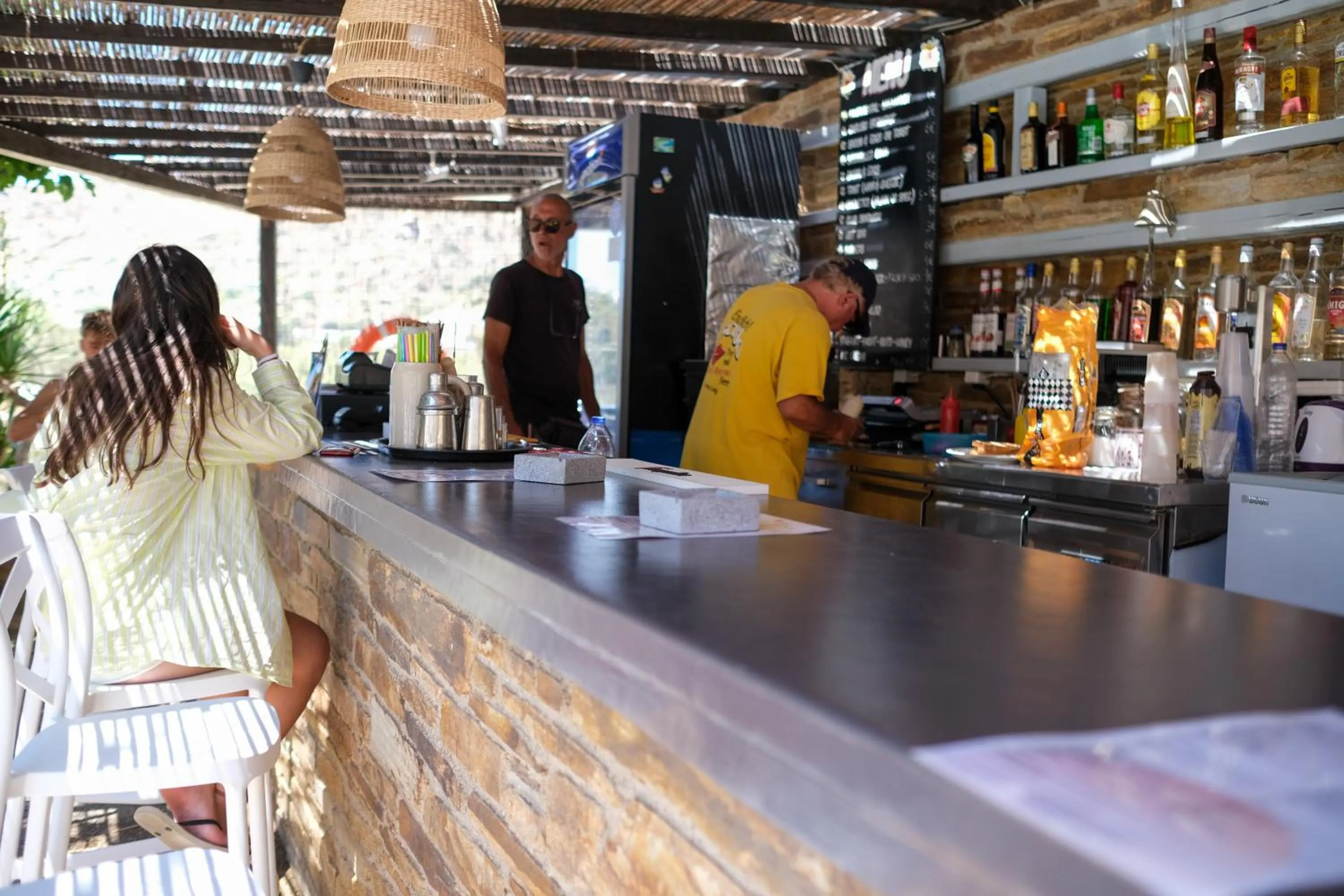 Paradise Apartments Studios