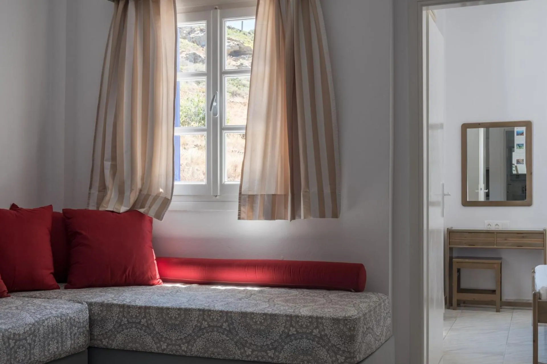 Bed in Paradise Apartments Studios