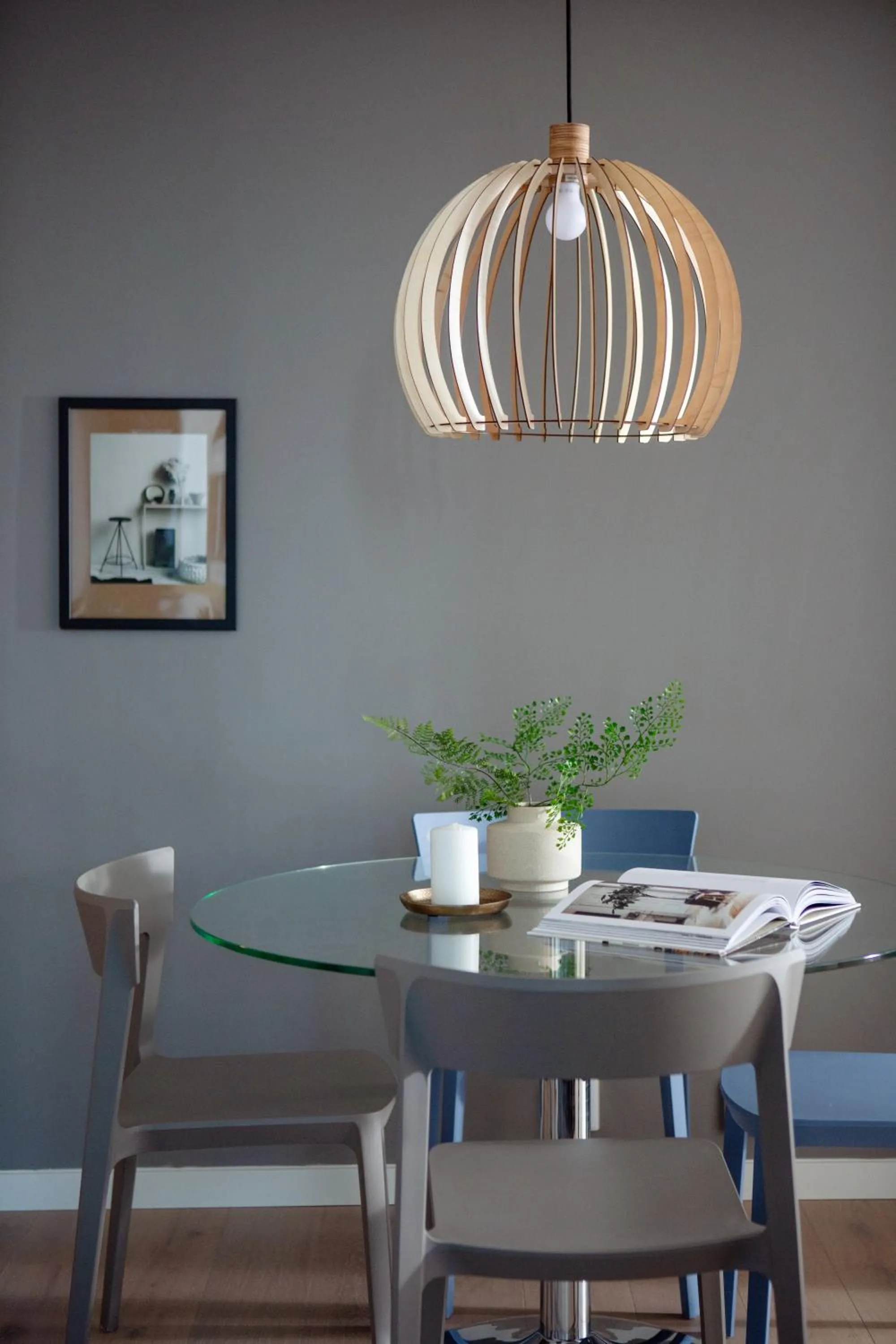 Dining area in BJØRVIKA APARTMENTS, Opera Area, Oslo city center