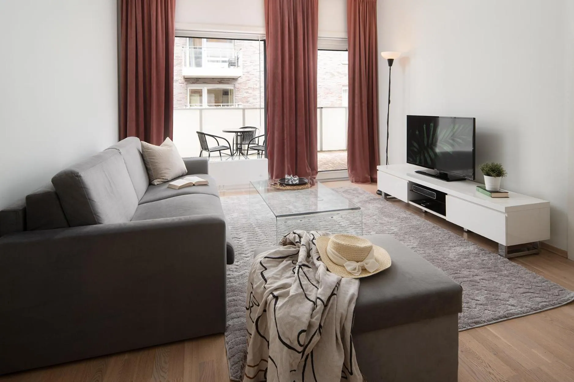 TV and multimedia in BJØRVIKA APARTMENTS, Opera Area, Oslo city center