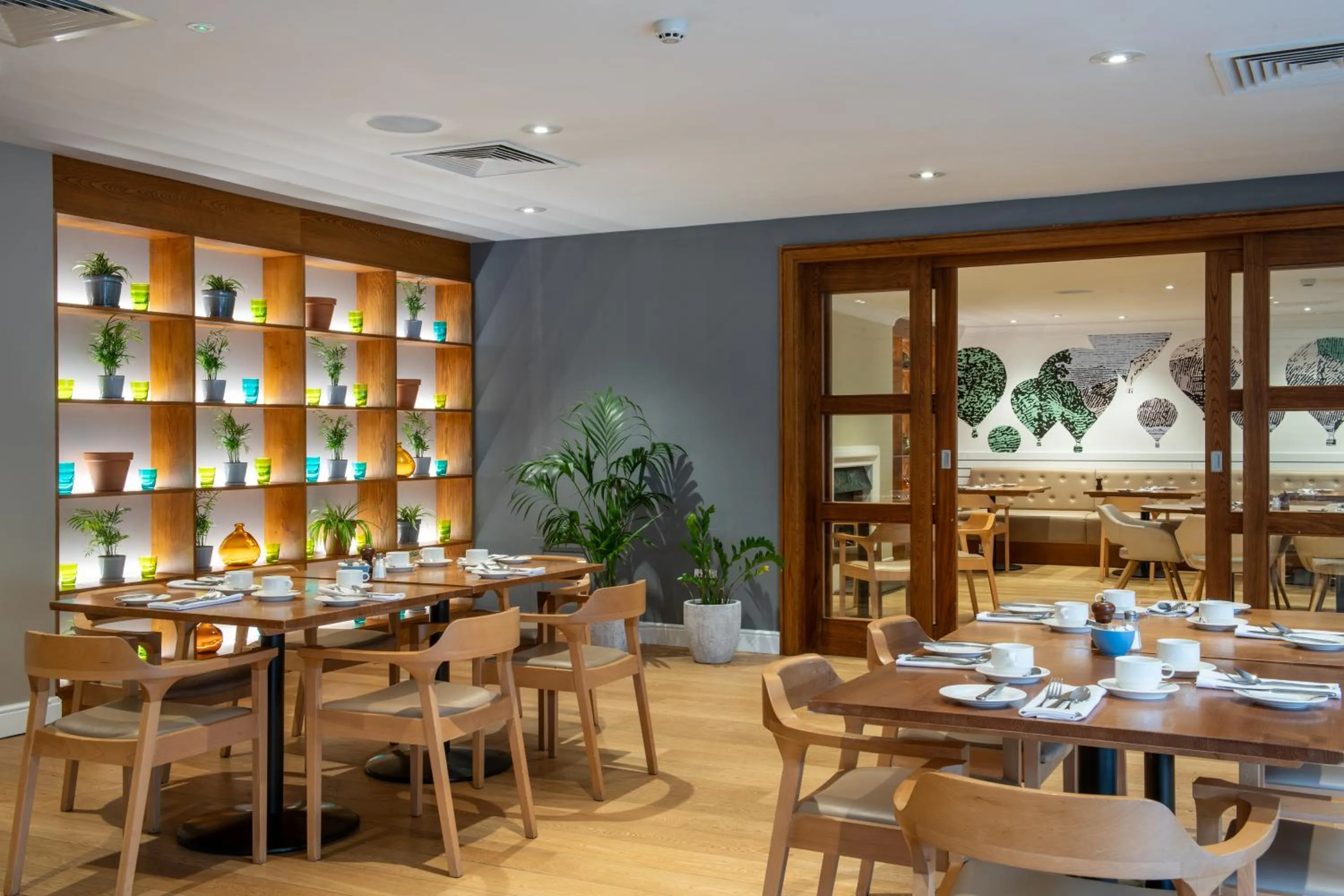 Restaurant/places to eat in Aztec Hotel and Spa