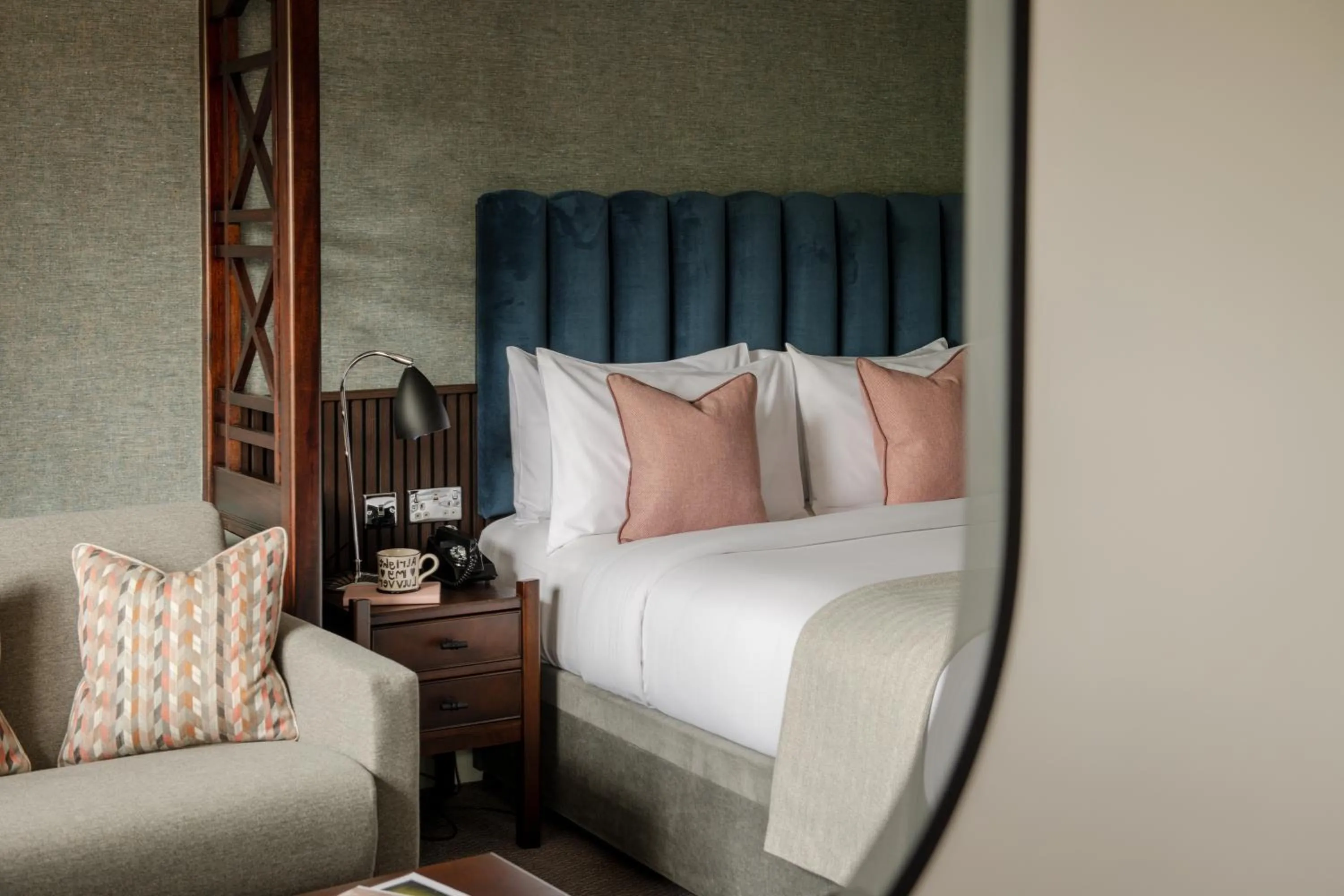 Bedroom, Bed in Aztec Hotel and Spa