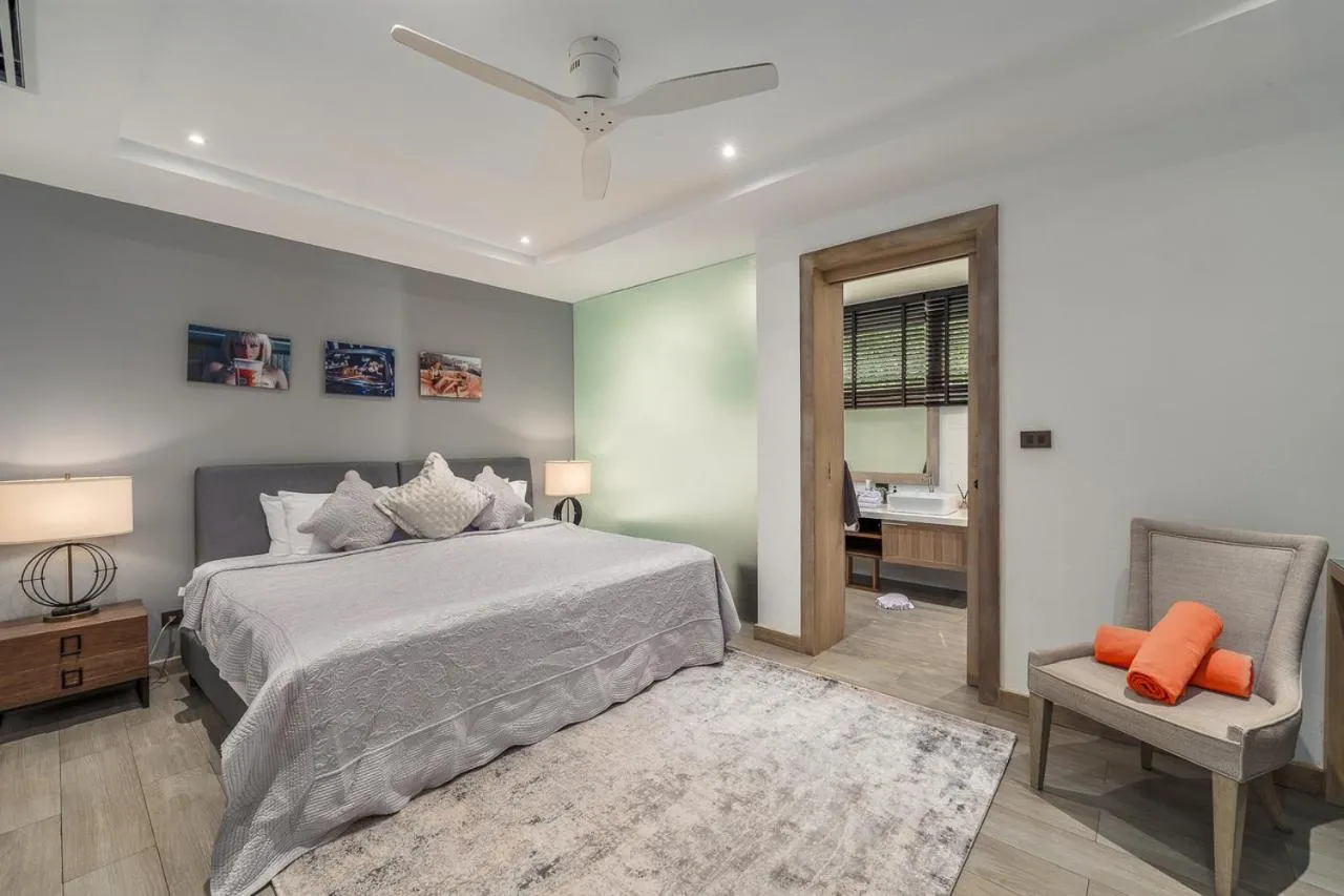 Bathroom, Bed in Baan Phu Prana Boutique Villa