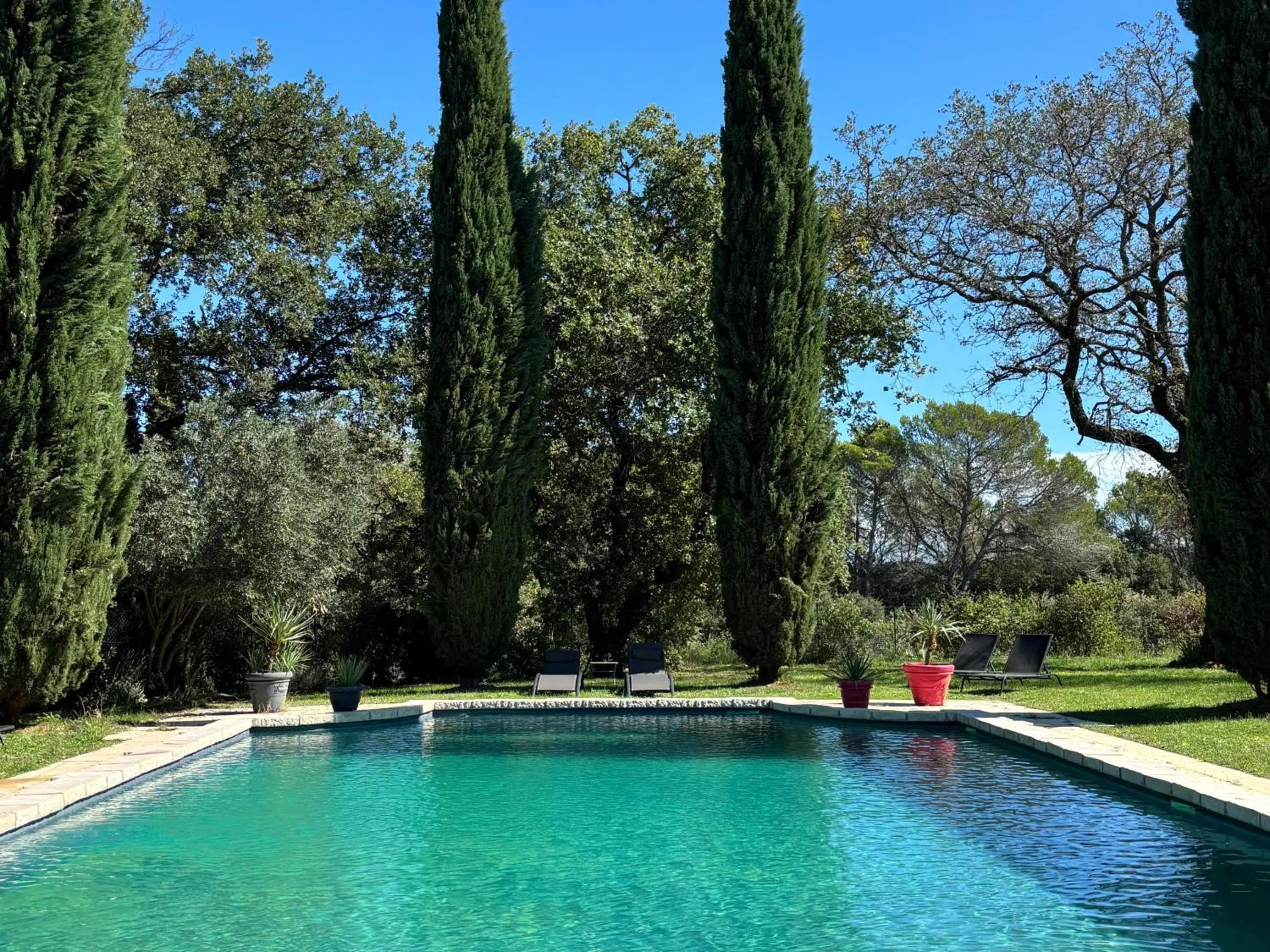 Swimming pool in Domaine du Commandeur