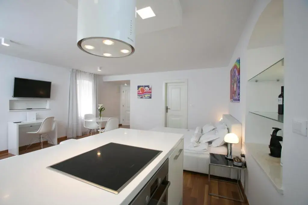 Bed in Divota Apartment Hotel Bed in Divota Apartment Hotel