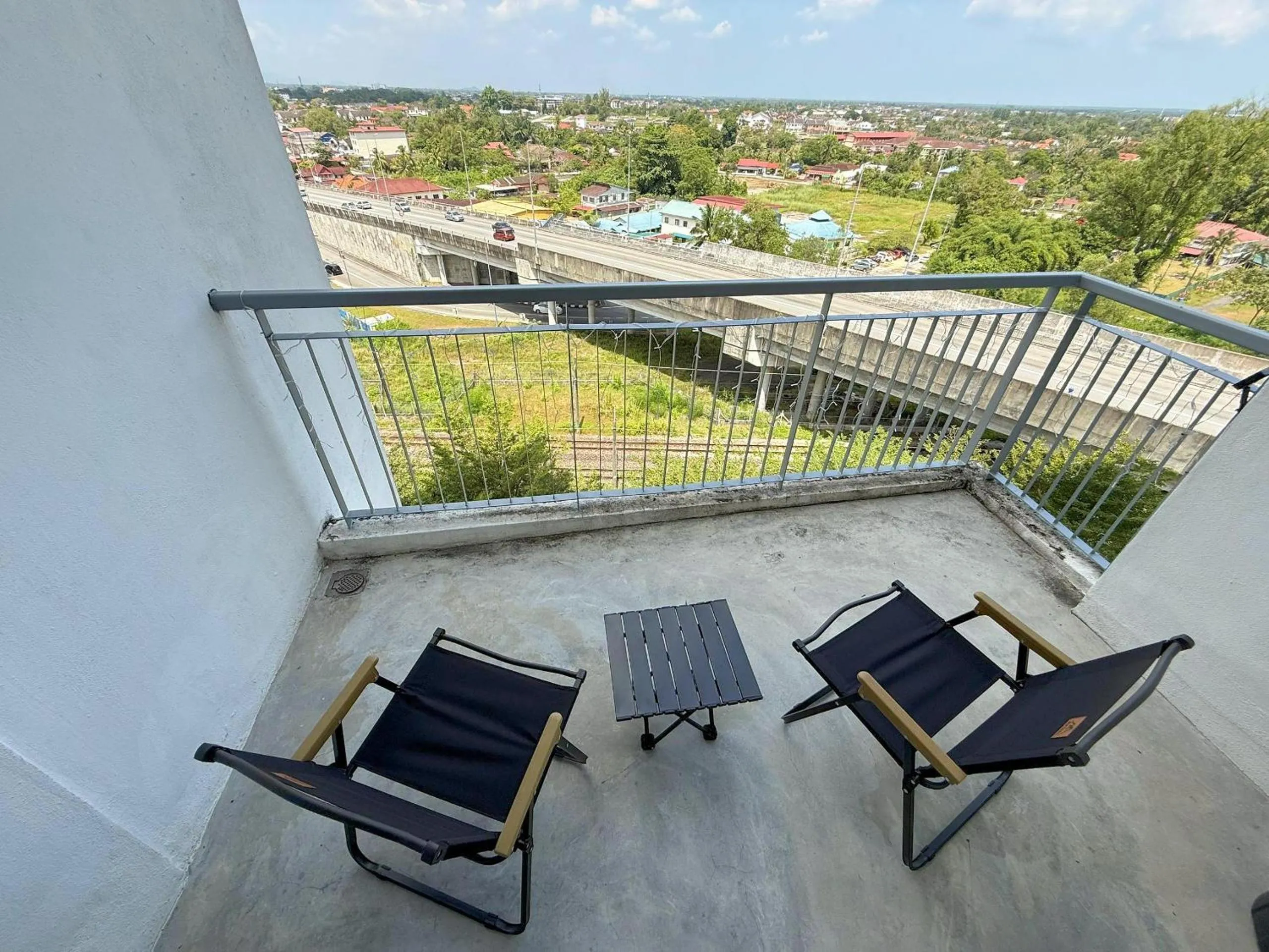 Patio in Taiping Centre Point Suite 7 by BWC