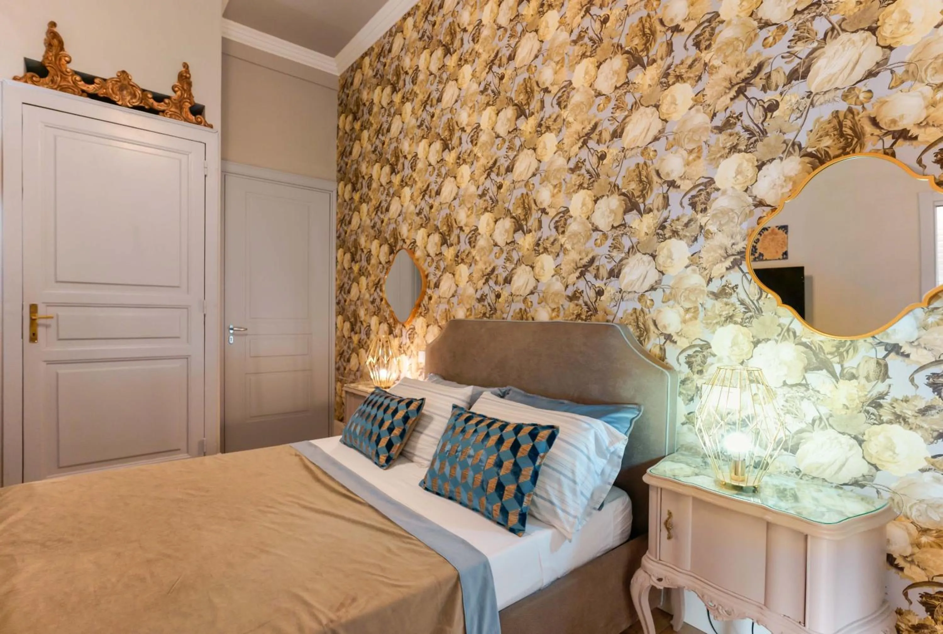 Photo of the whole room, Bed in Guest House 73