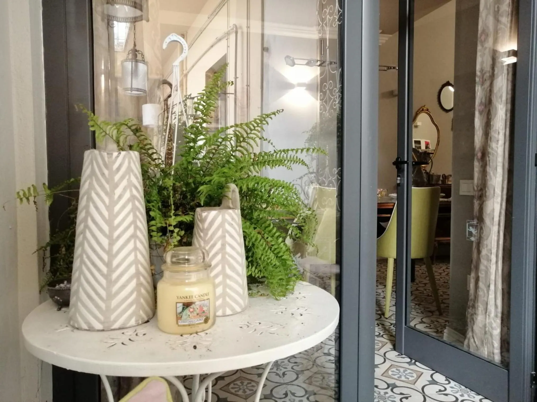 Guest House 73