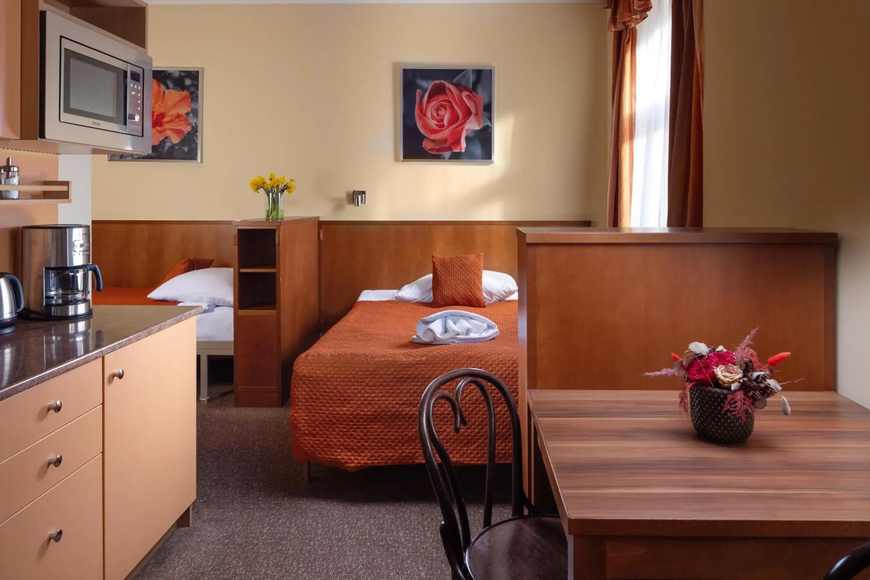 Bedroom, Bed in Anyday Apartments Bedroom, Bed in Anyday Apartments