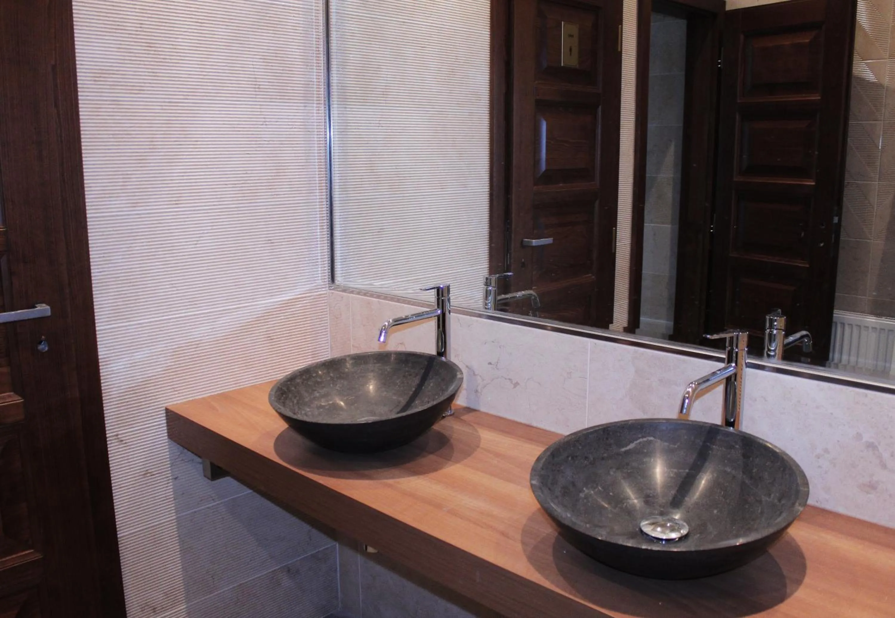 Bathroom in Anyday Apartments