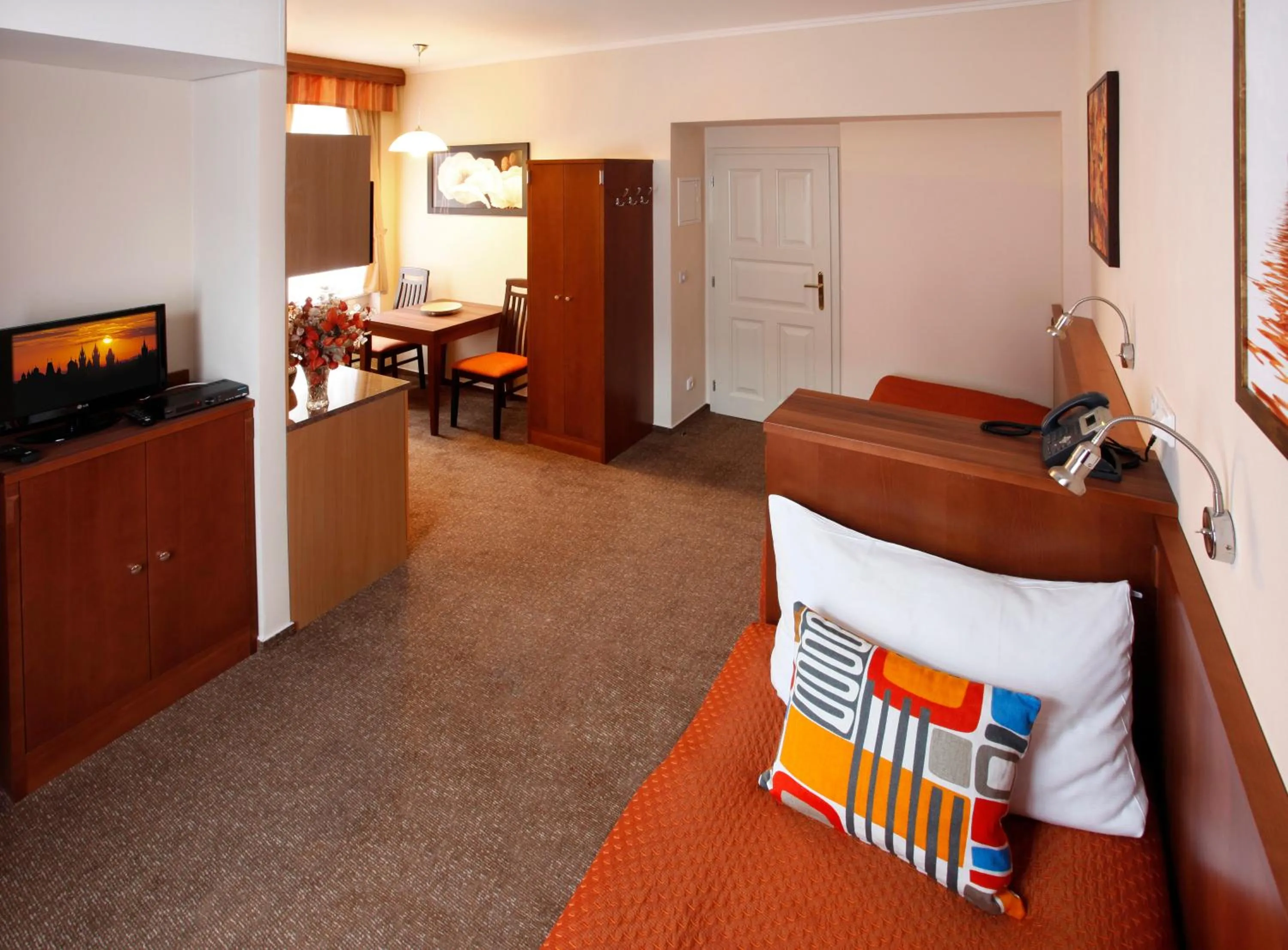 Photo of the whole room, Bed in Anyday Apartments