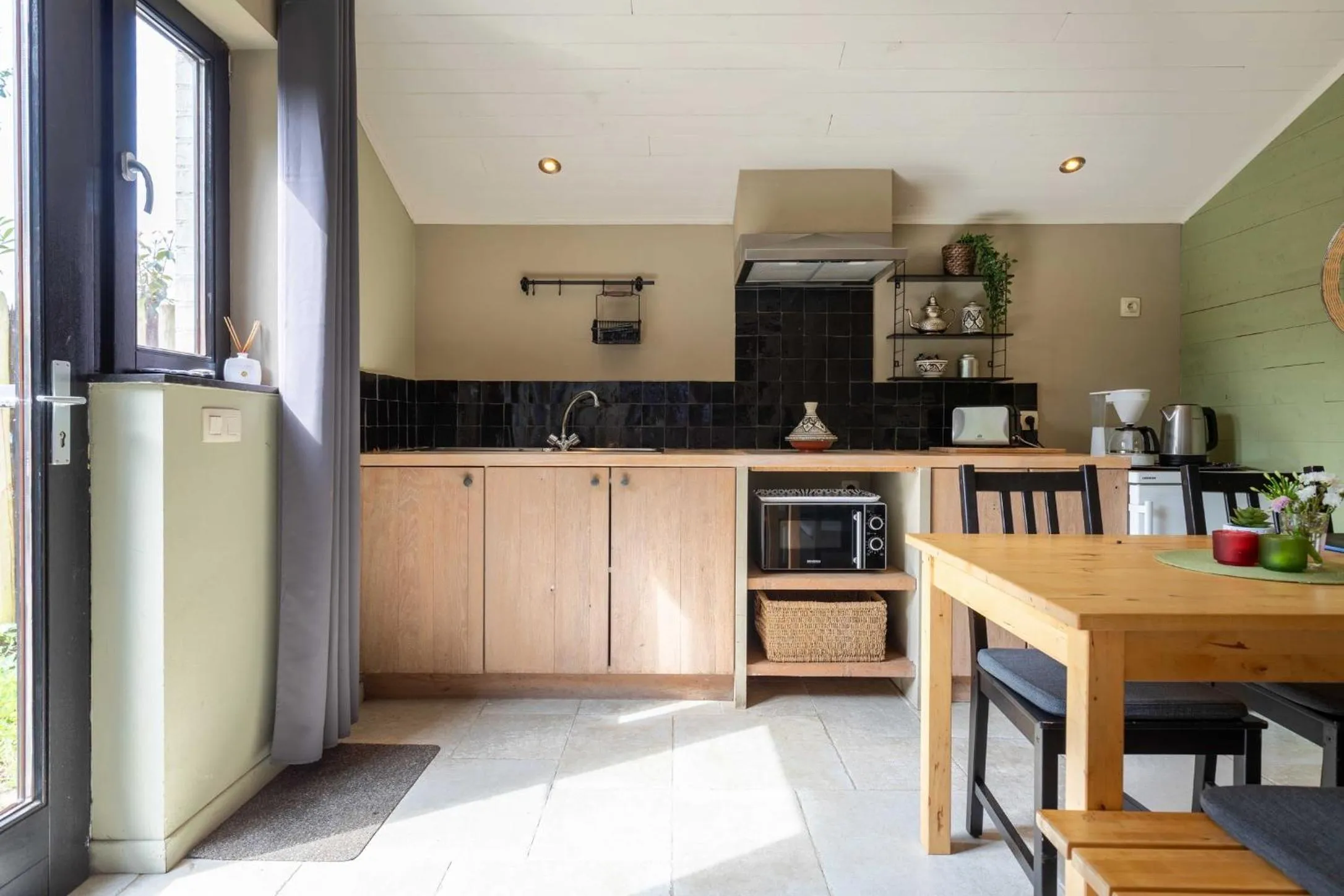 Coffee/tea facilities in Atlas Guesthouse