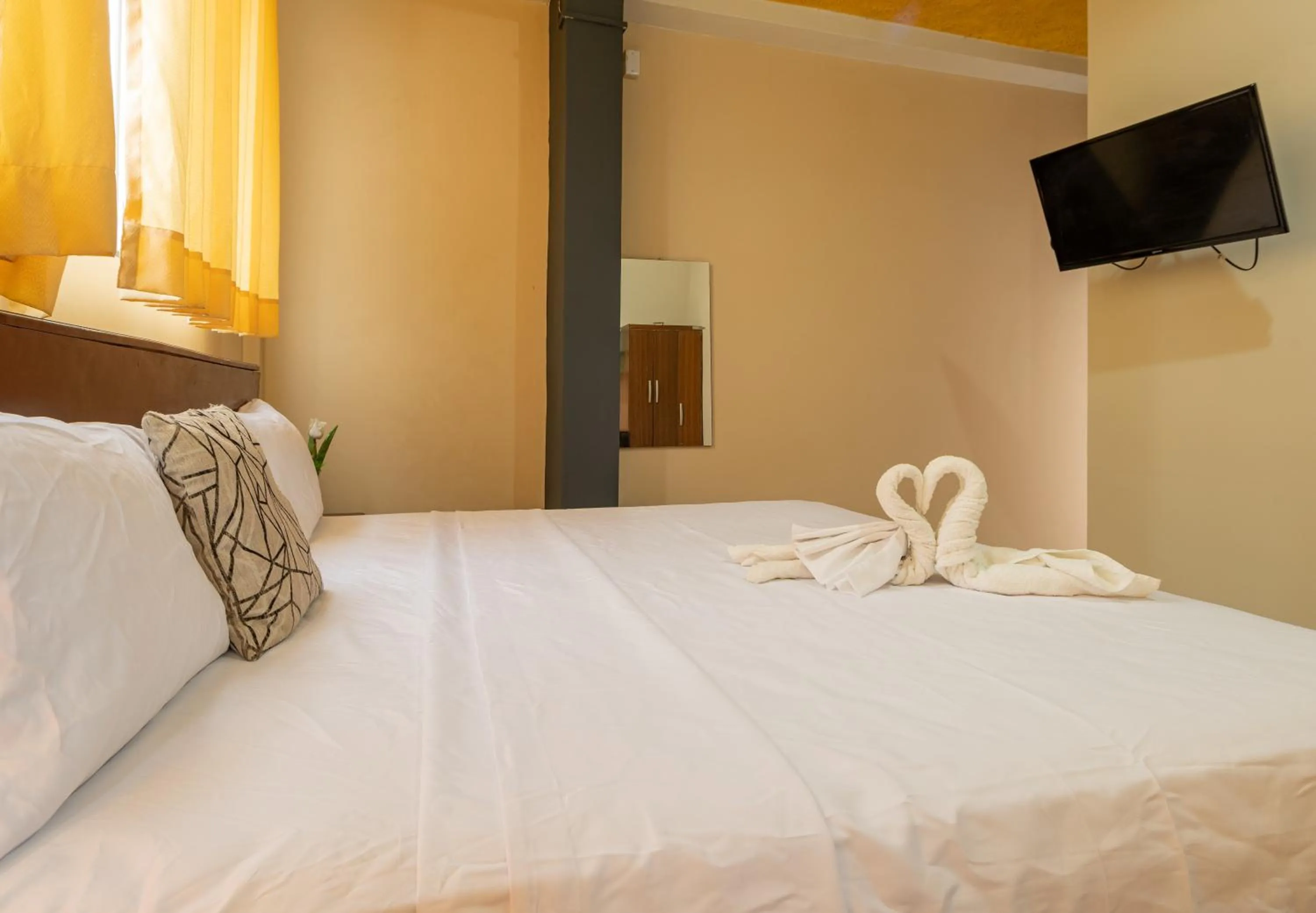 Bed in Hotel Daylu