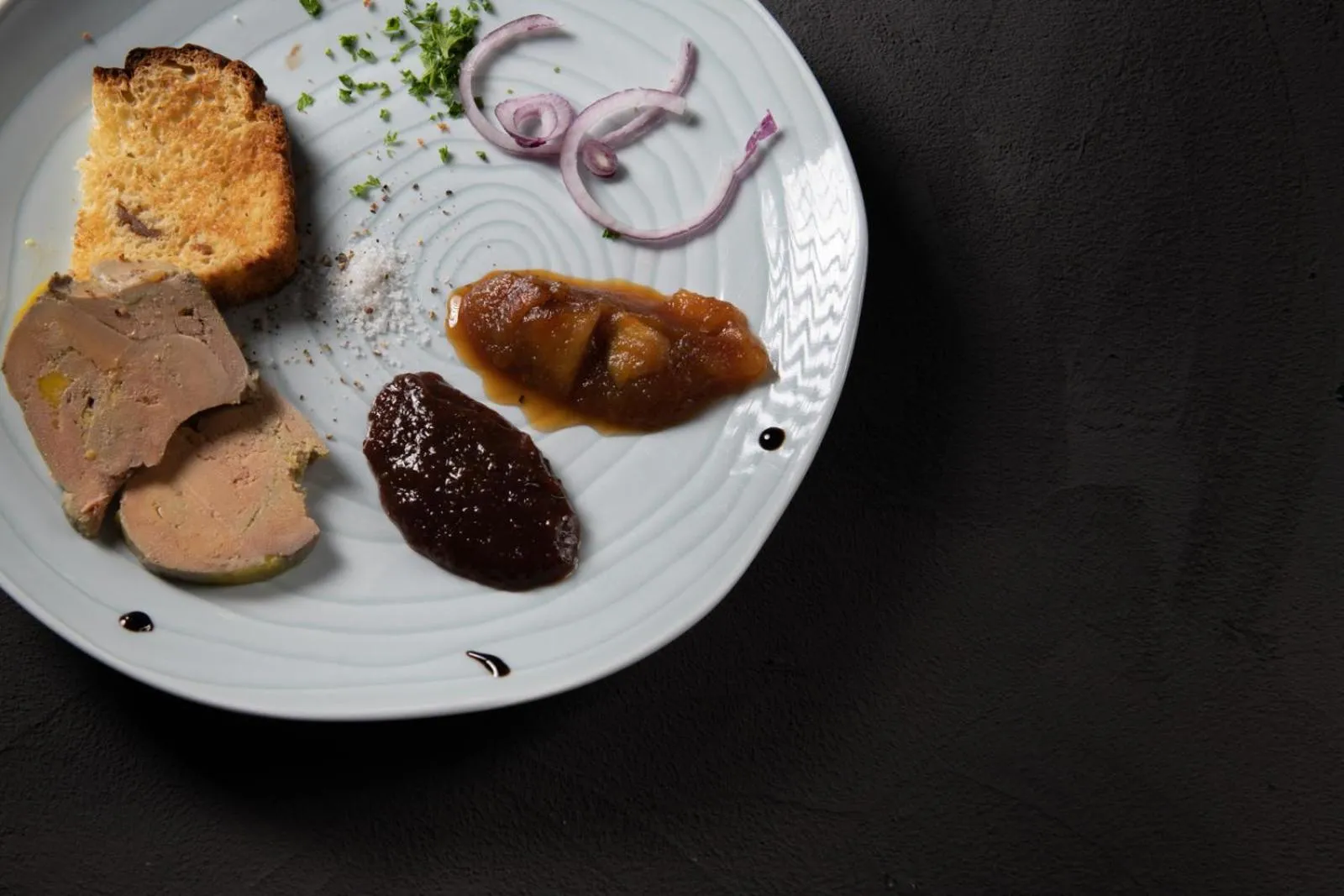 Food and drinks in Logis Hotel Restaurant L'Escapade