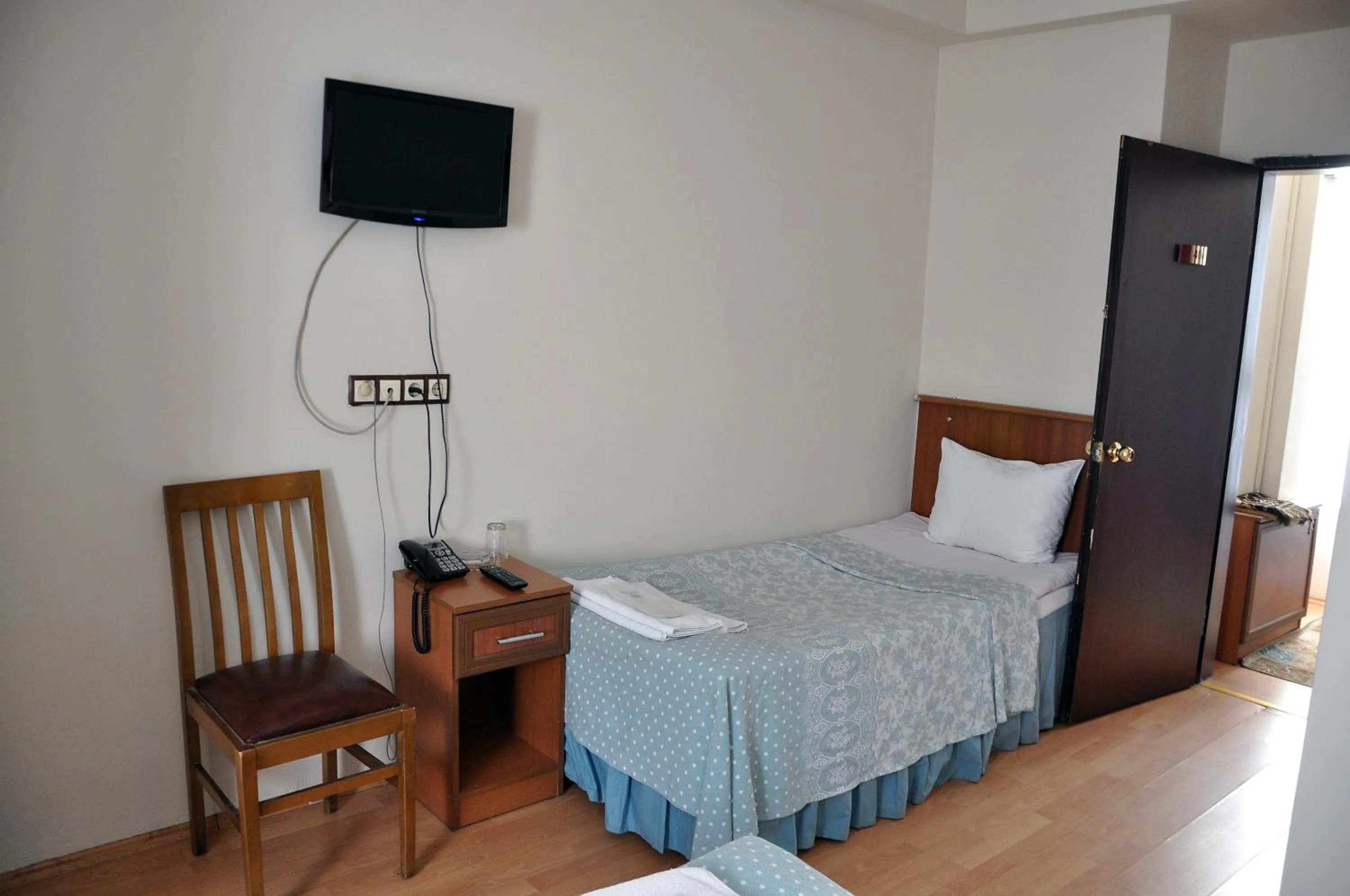 Bed in Hekimoğlu Hotel