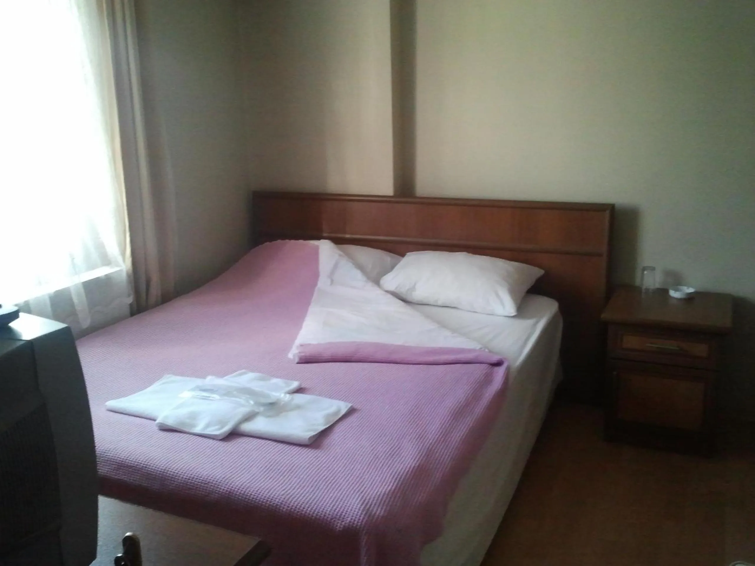 Bed in Hekimoğlu Hotel