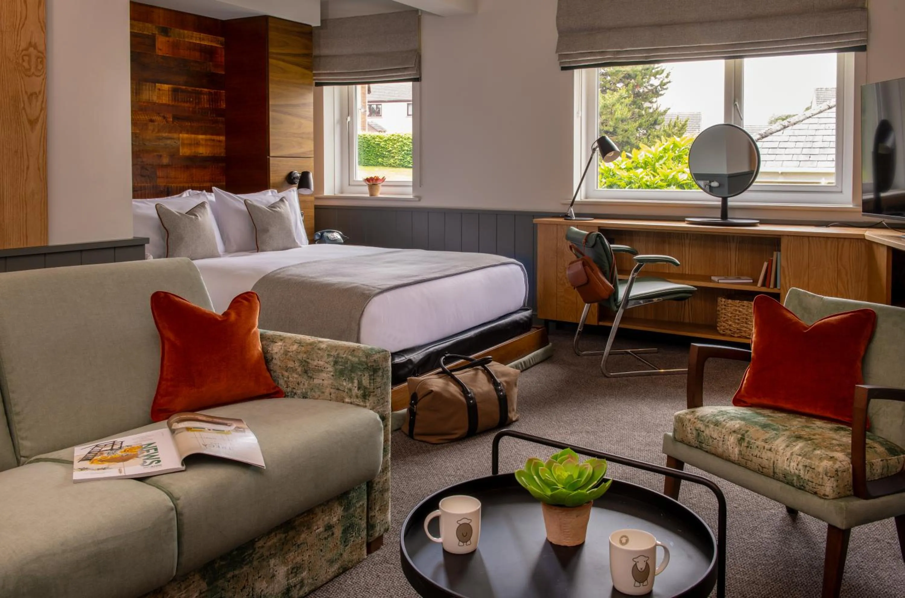 Bedroom, Bed in North Lakes Hotel and Spa