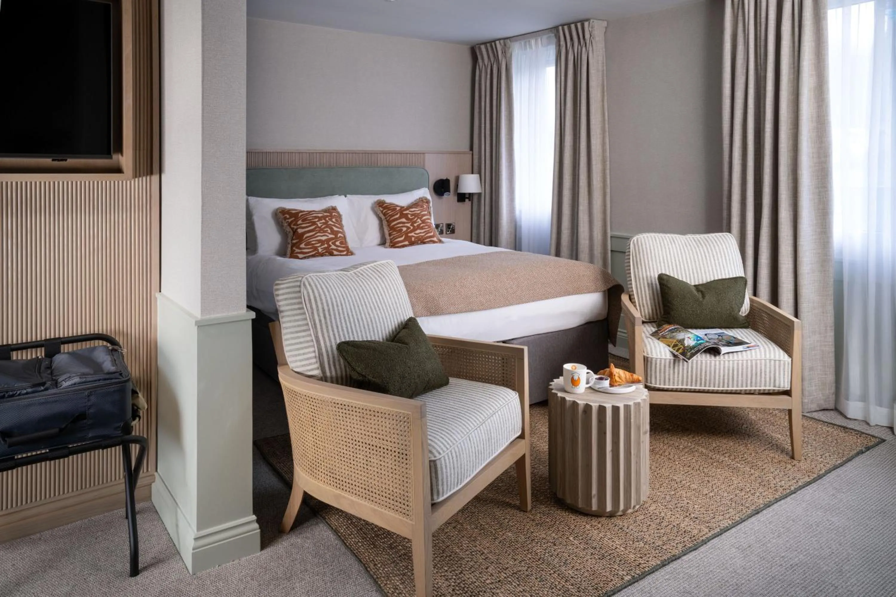 Bedroom, Bed in North Lakes Hotel and Spa