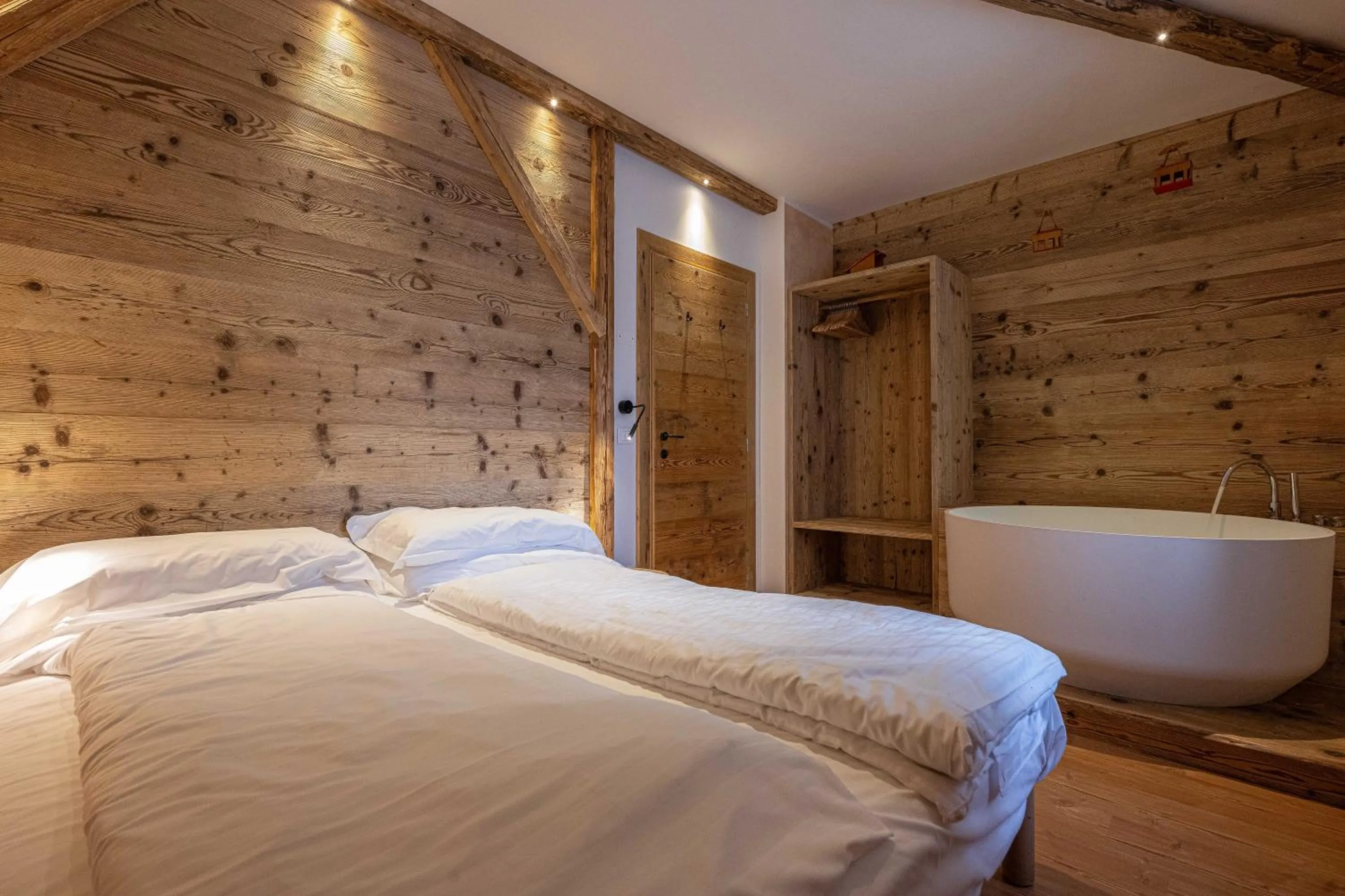 Hot Tub in Alla Regia