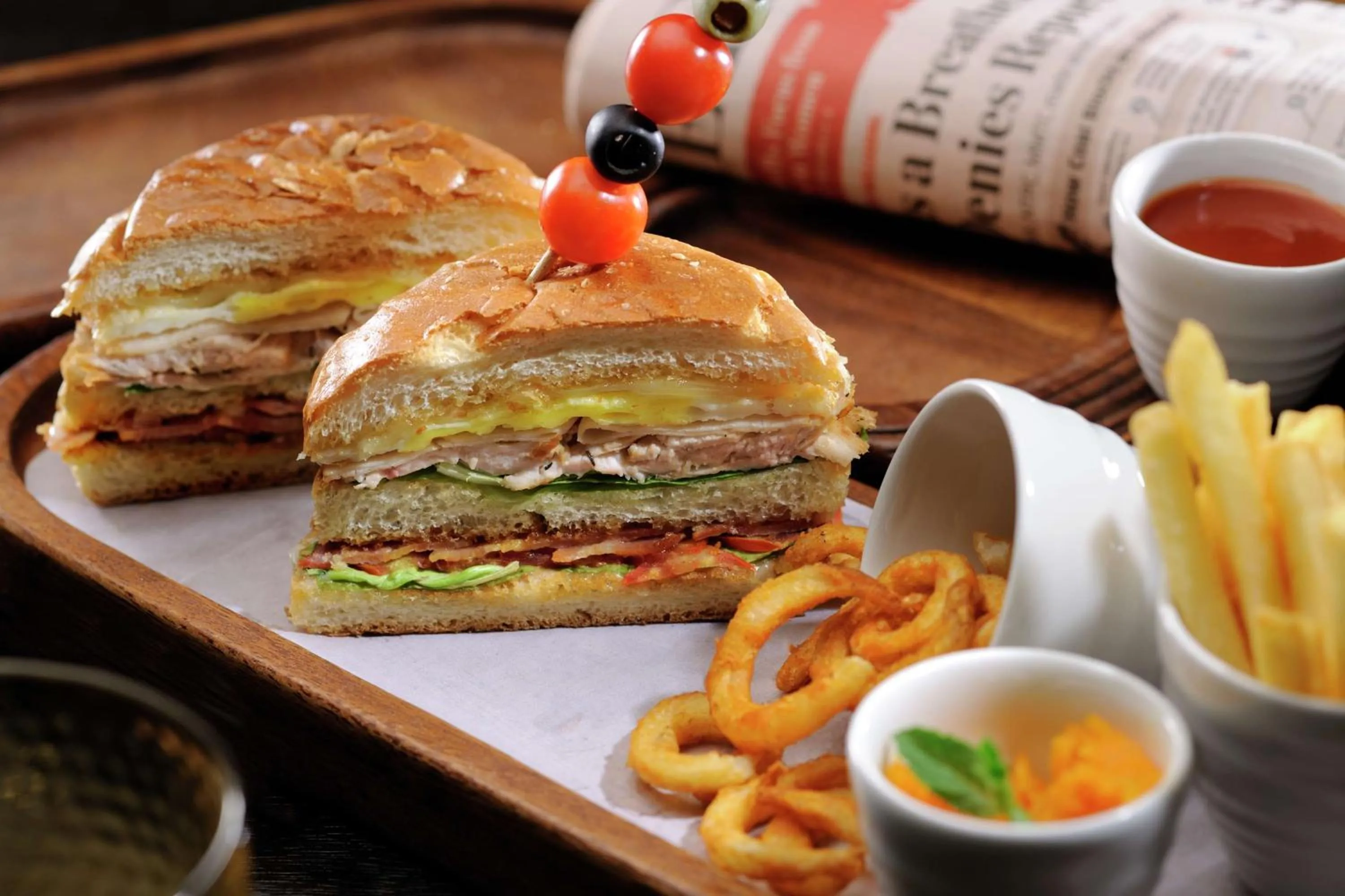 Restaurant/places to eat in DoubleTree by Hilton Gurgaon New Delhi NCR