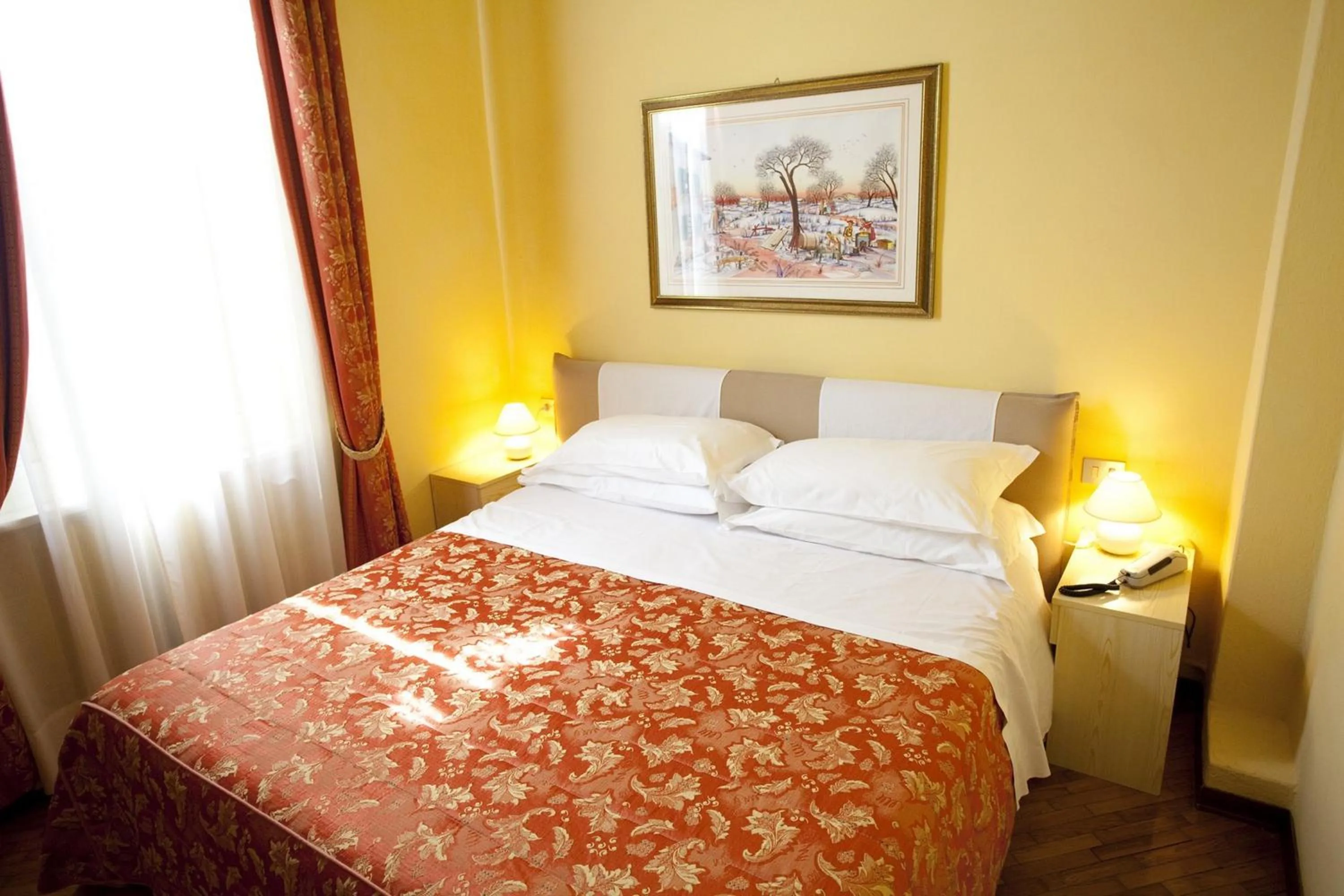 Bed in Albergo Nazionale