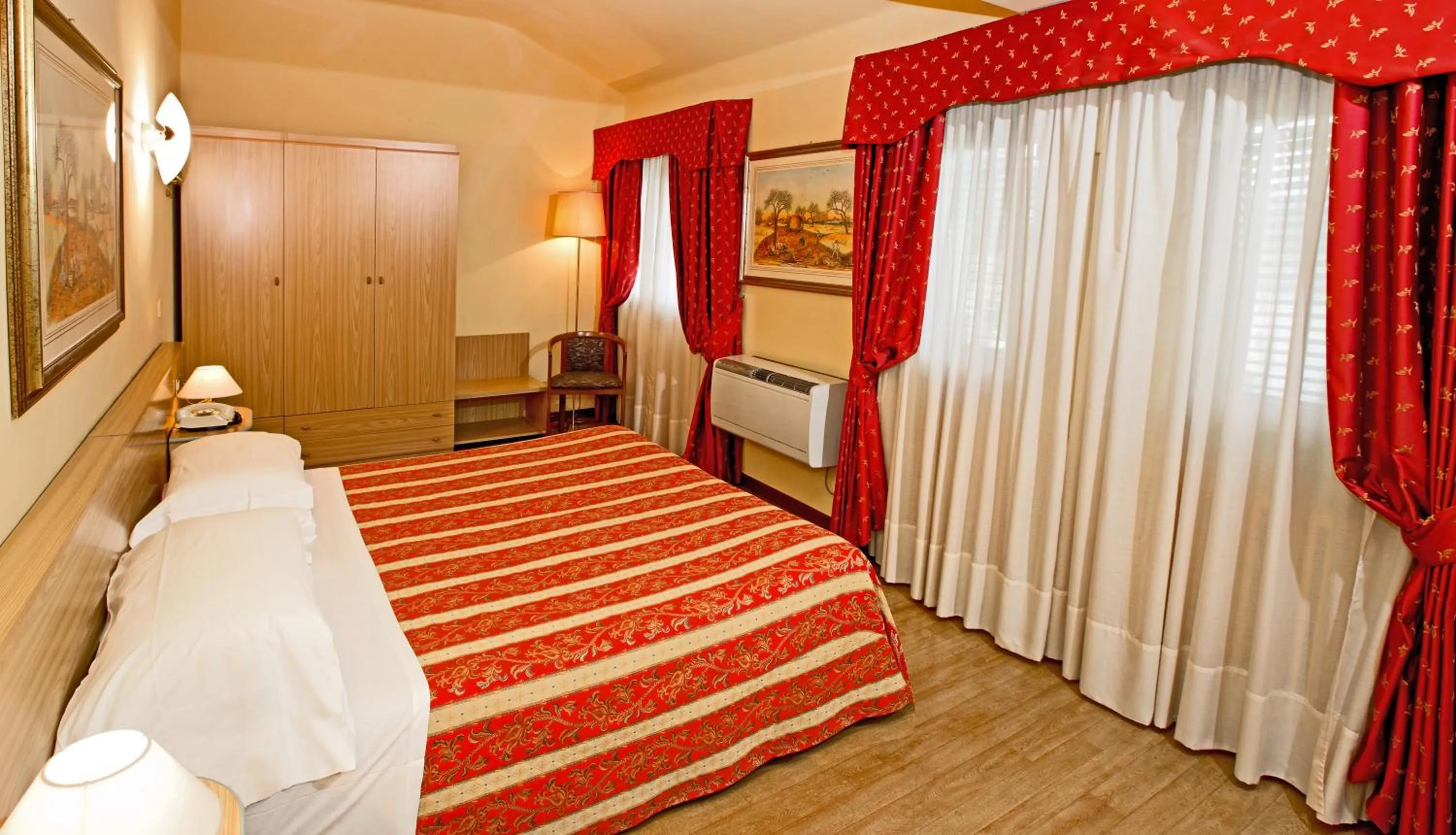Bed in Albergo Nazionale