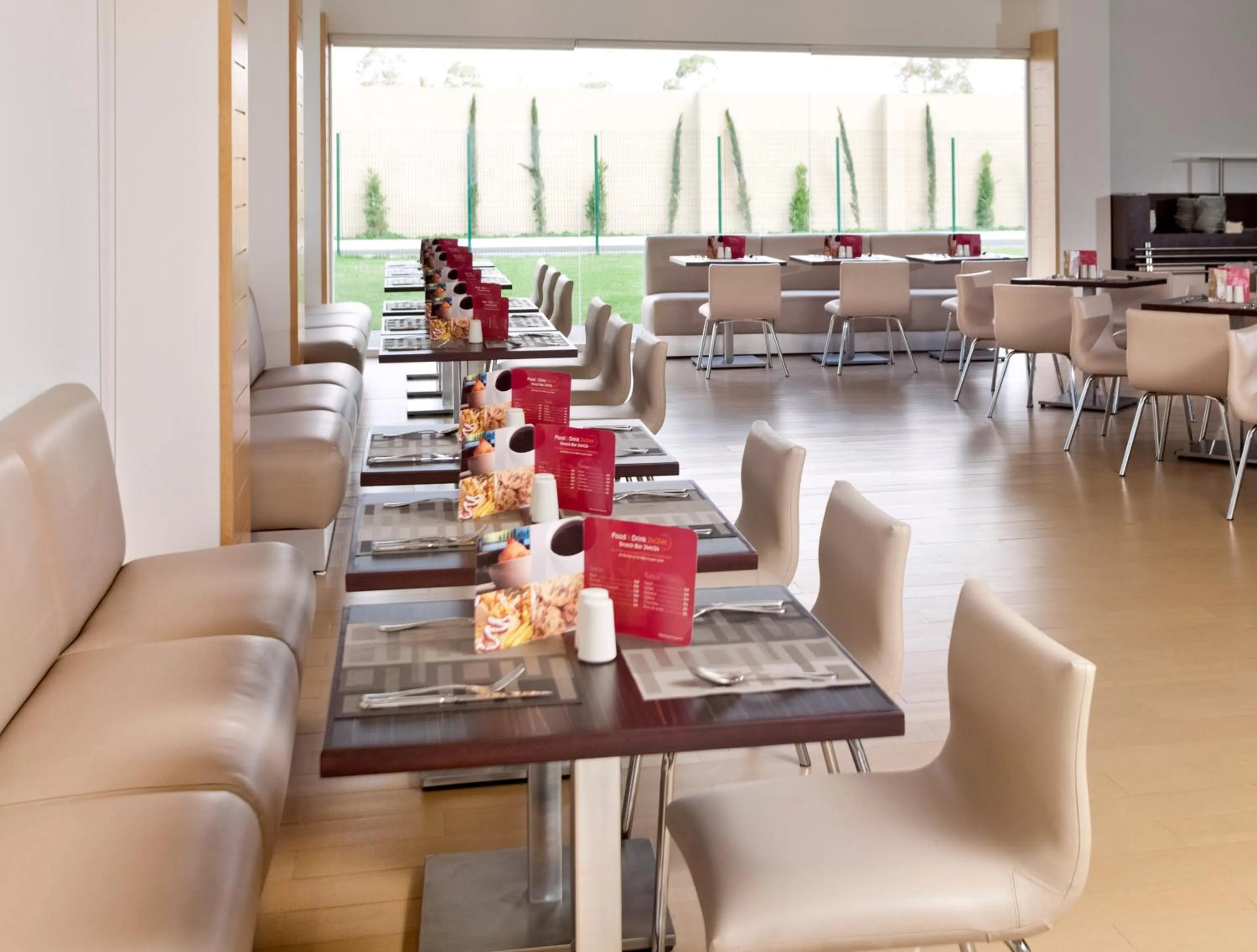 Restaurant/places to eat in Ibis San Luis Potosi